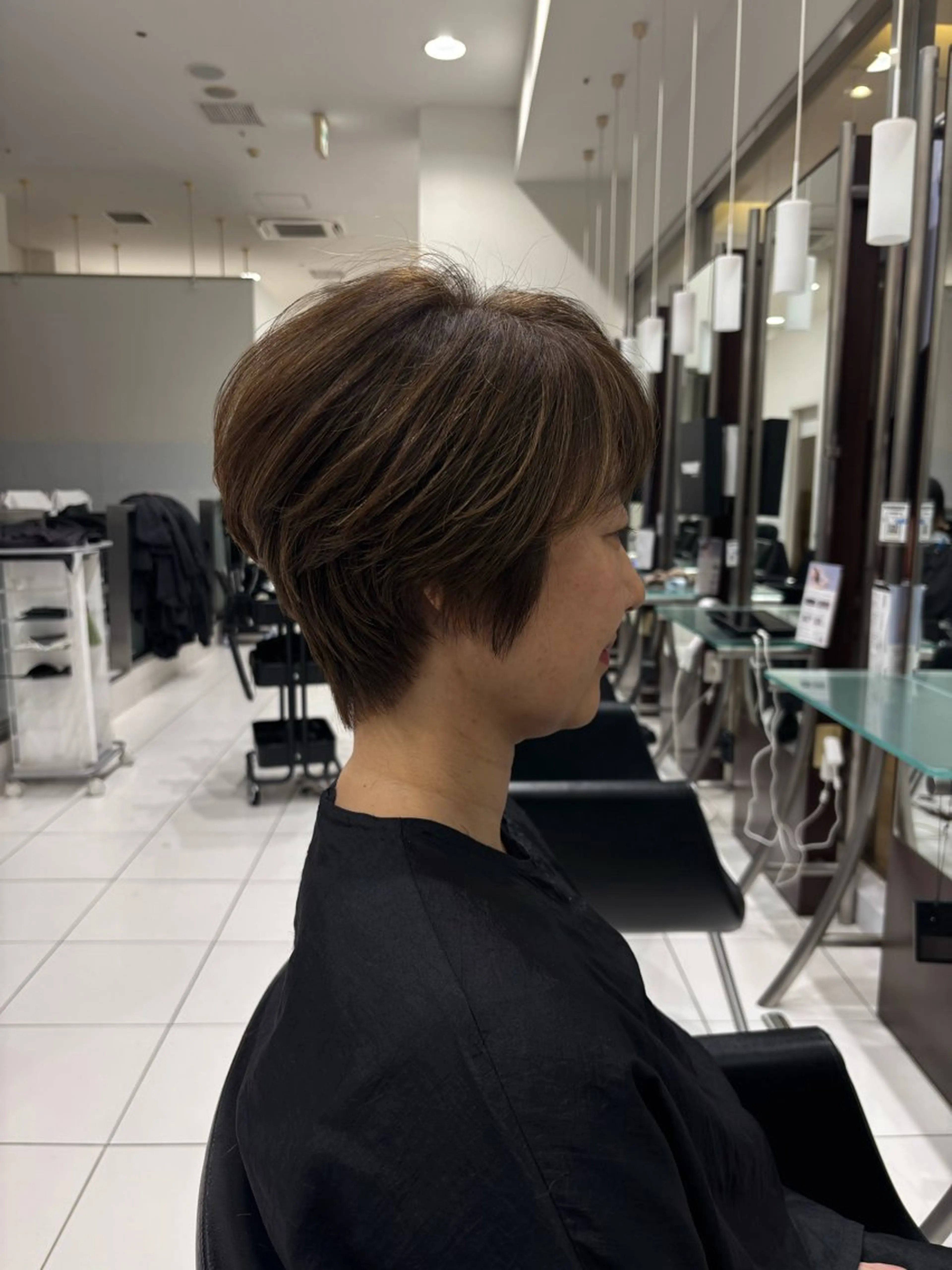 ショート 大根 凜子のヘアスタイル