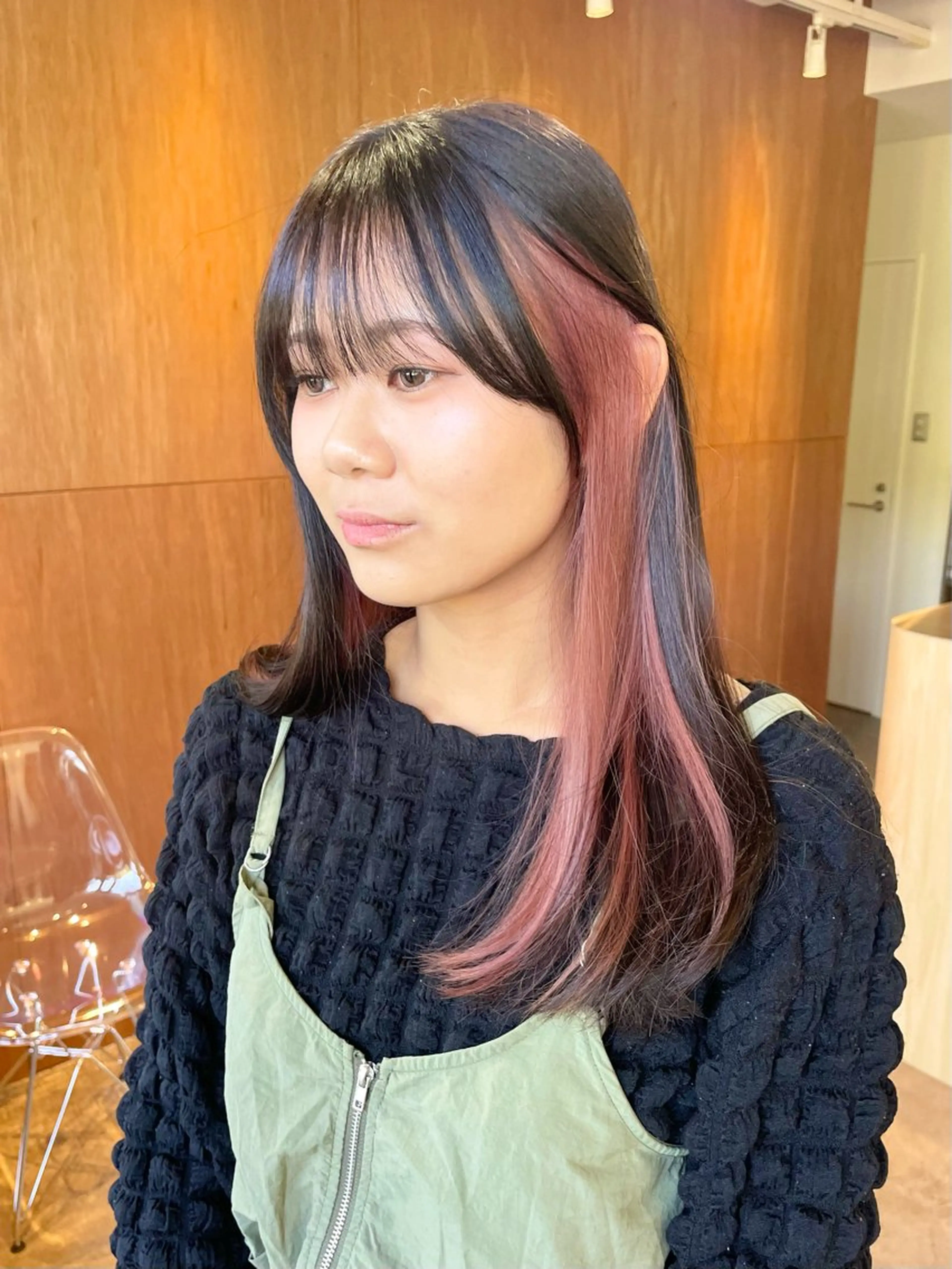 カラー インナーカラー ピンクカラー yukii しまむら のぞみのヘアスタイル