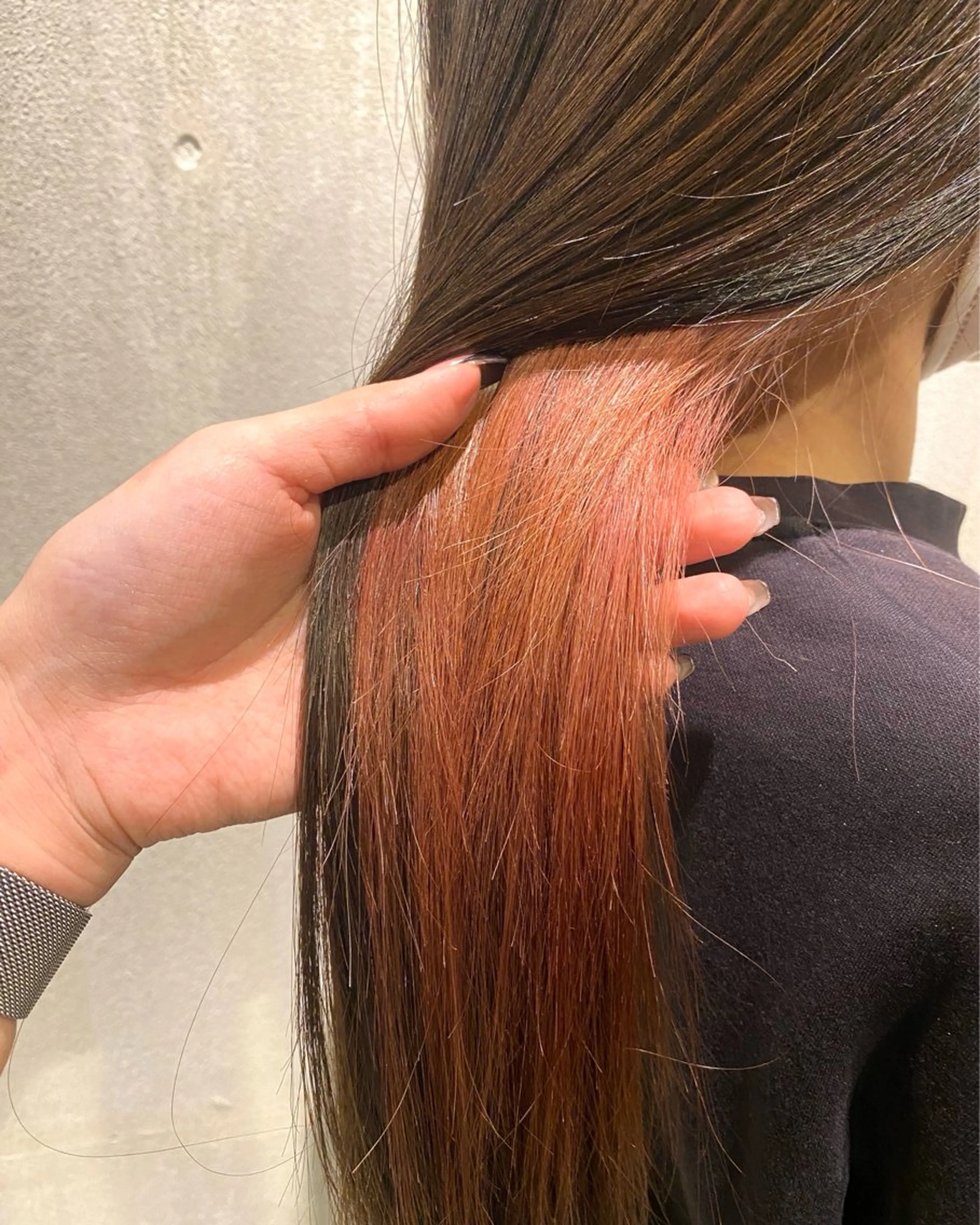 ロング カラー ベージュカラー インナーカラー ピンクカラー ピンクベージュ 小木曽 里華のヘアスタイル