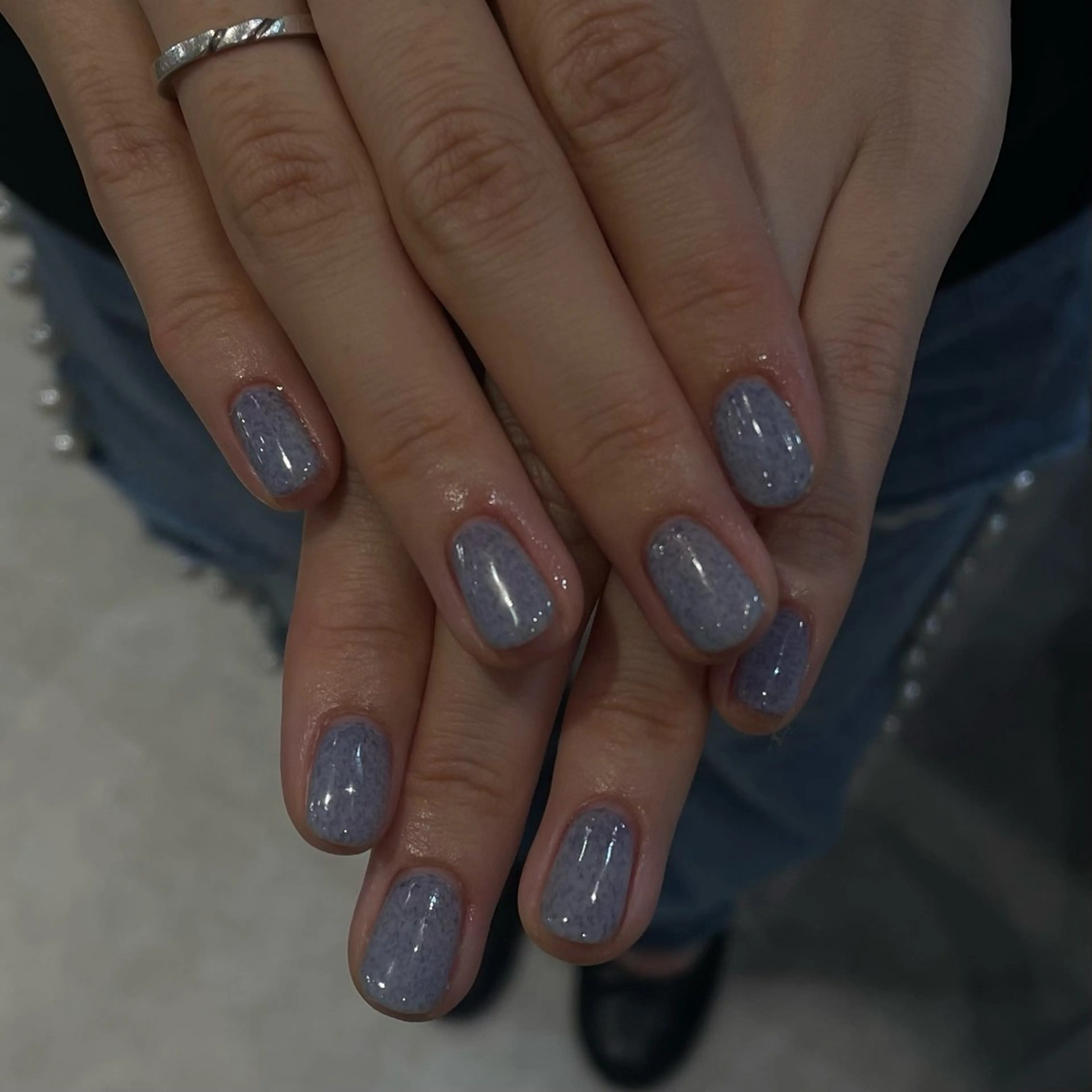 ネイル ハンドネイル 𝑟𝑖𝑠𝑎 🕯‎🤍のネイルデザイン