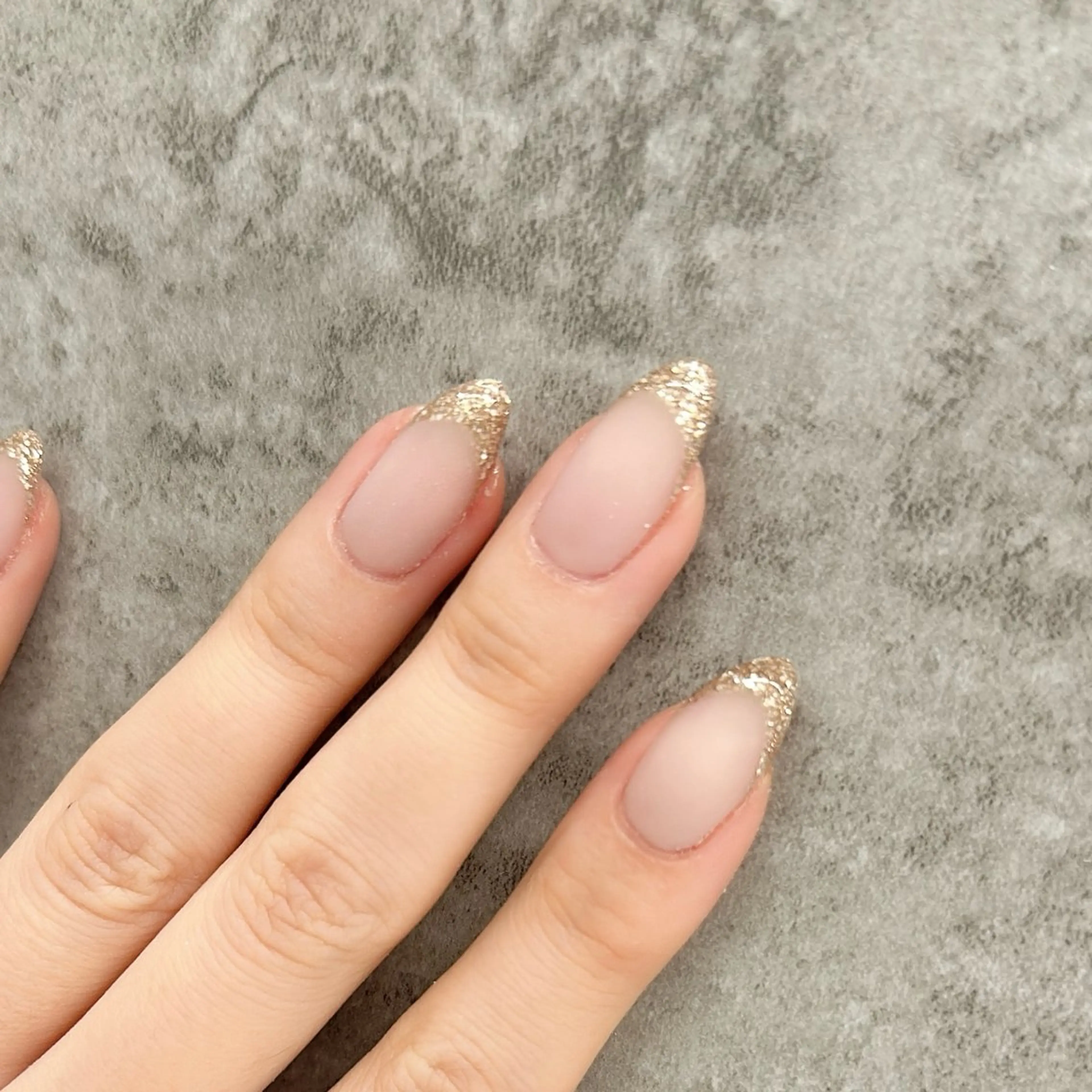 セミロング ハンドネイル Yukino .のネイルデザイン