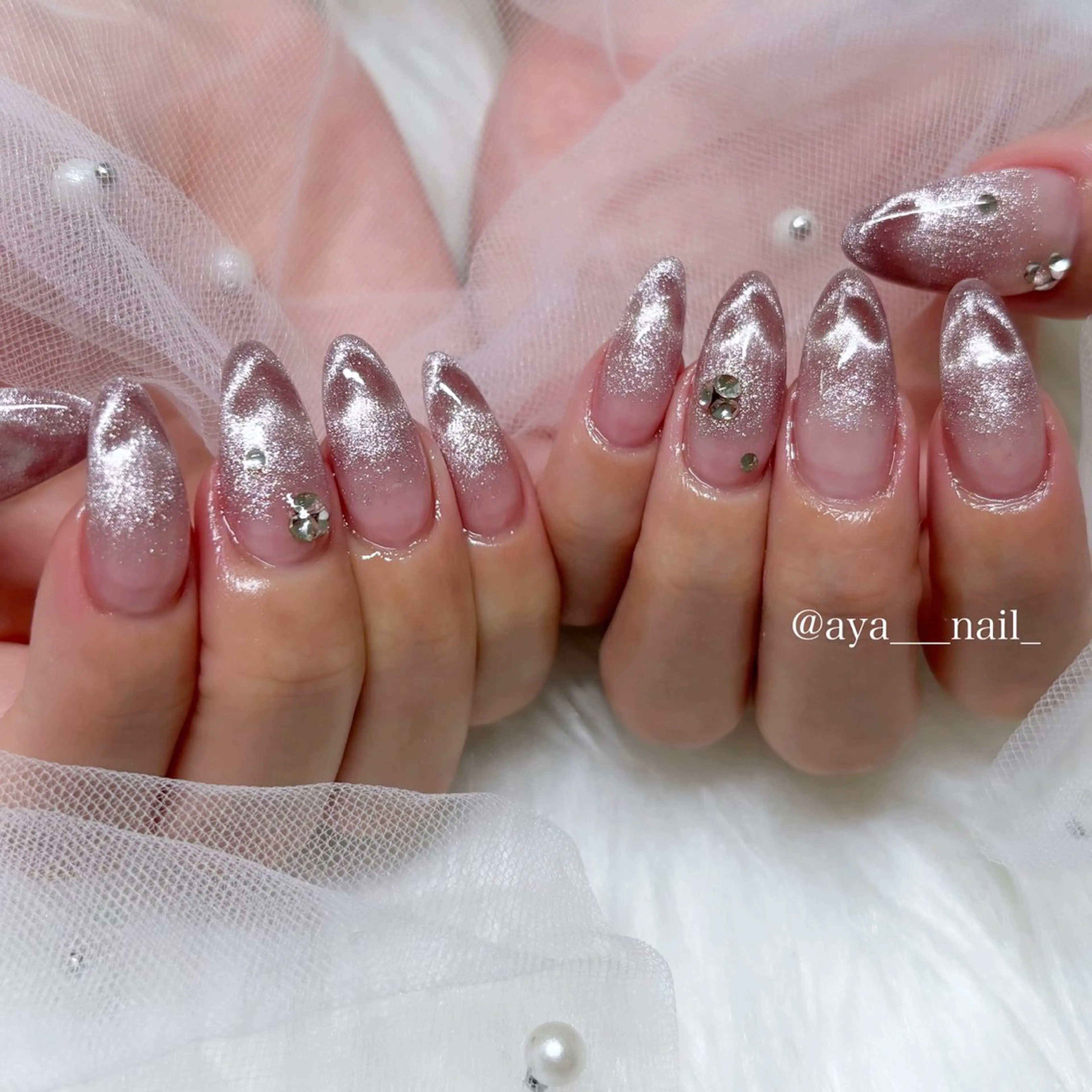 ネイル Roi〈ロワ〉 ayanaのネイルデザイン