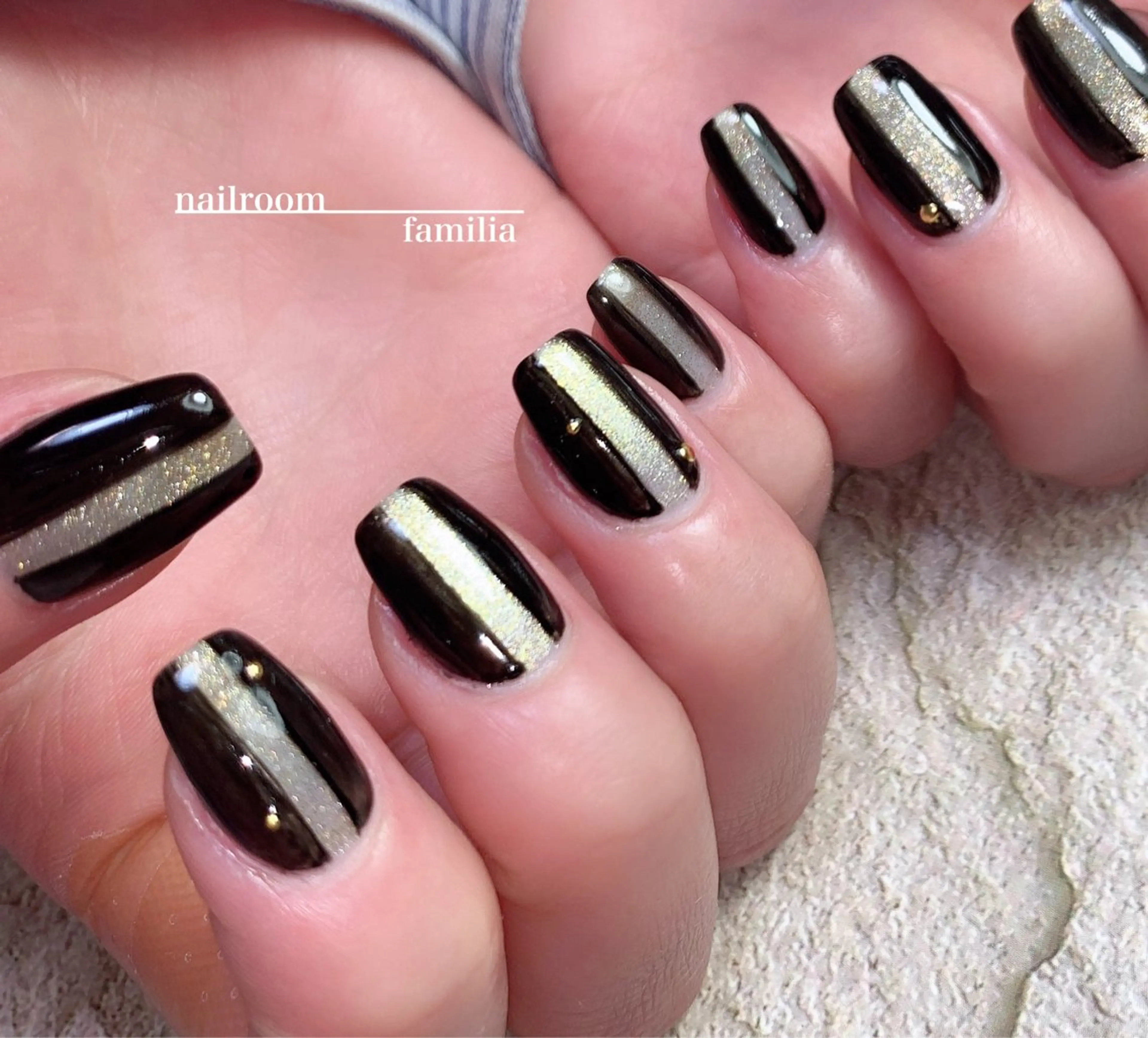 ネイル マグネットネイル ハンドネイル -nailroom- familiaのネイルデザイン
