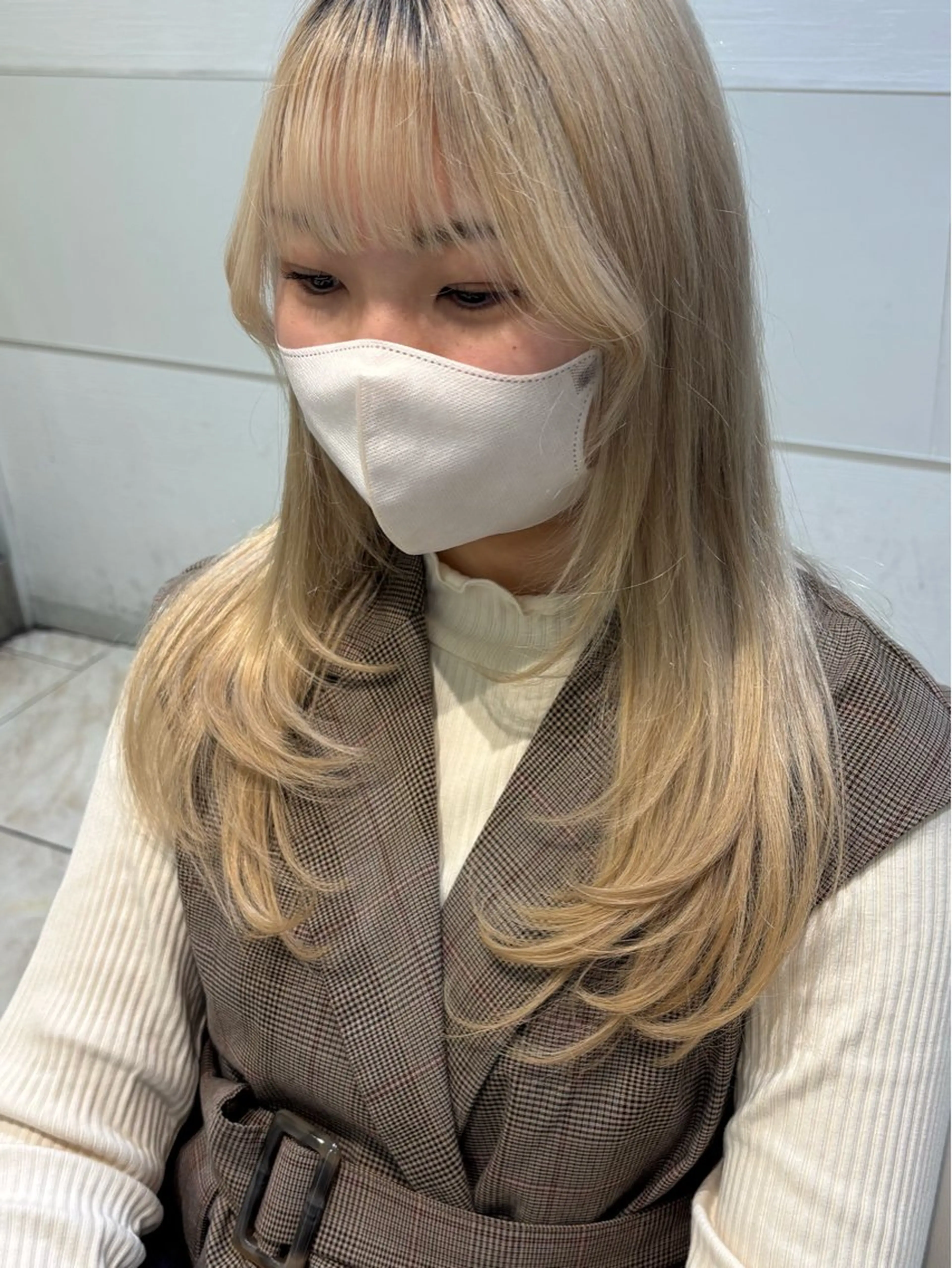 ロング 顔まわりレイヤー 顔周りカット レイヤーカット カット miho‪𓂃 ANNETTAのヘアスタイル