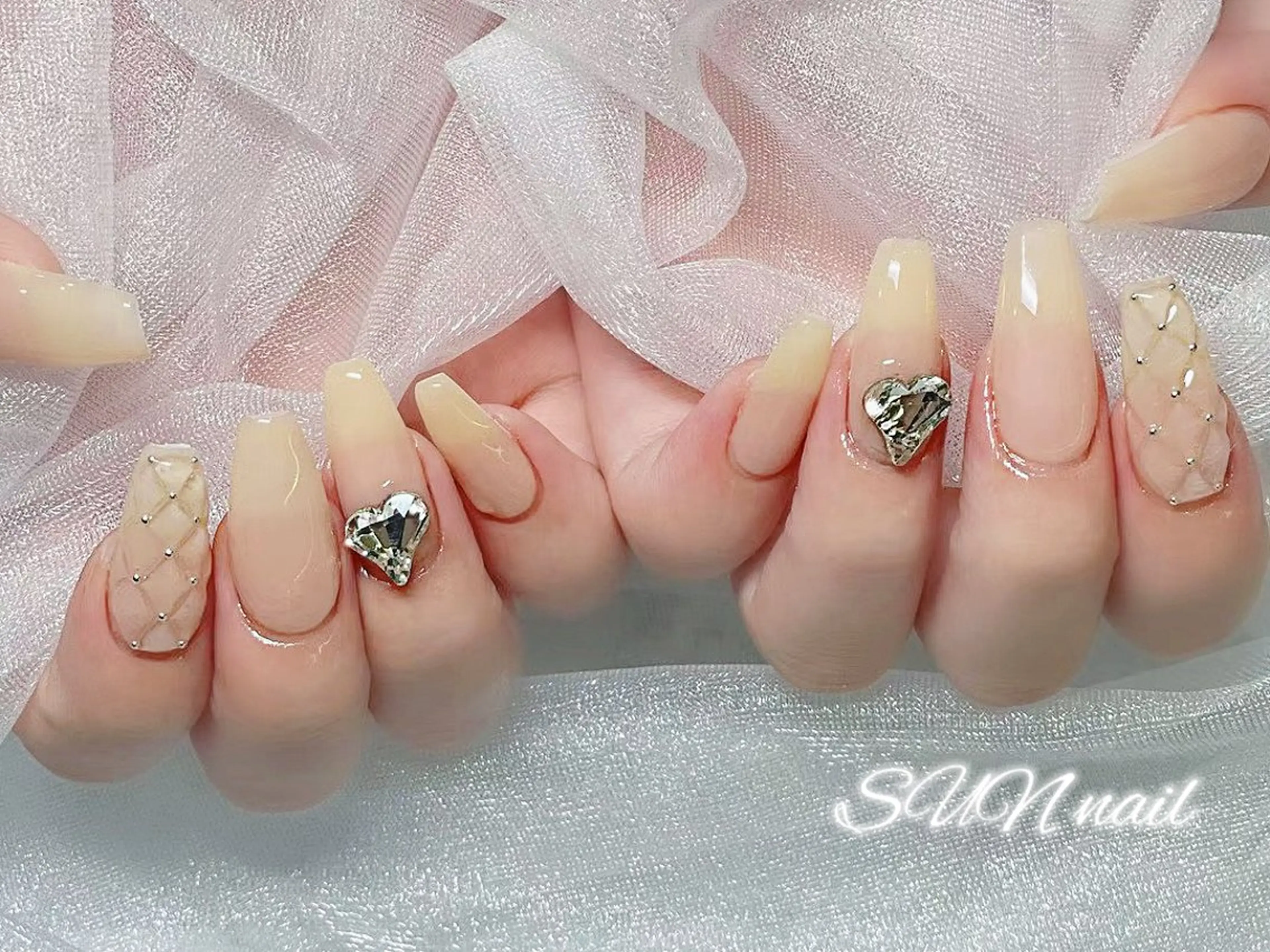 ネイル SUN nail上本町のネイルデザイン