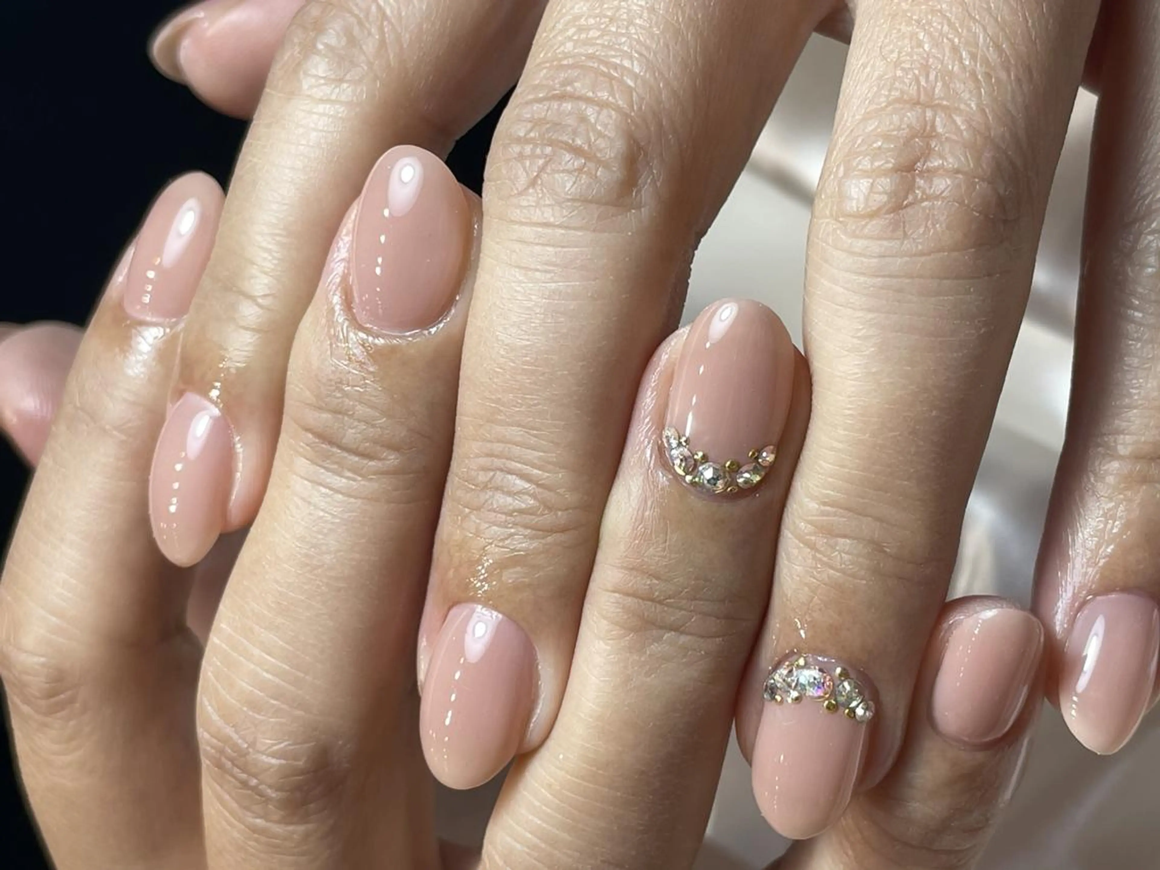 ネイル bijou nails　蓮のネイルデザイン