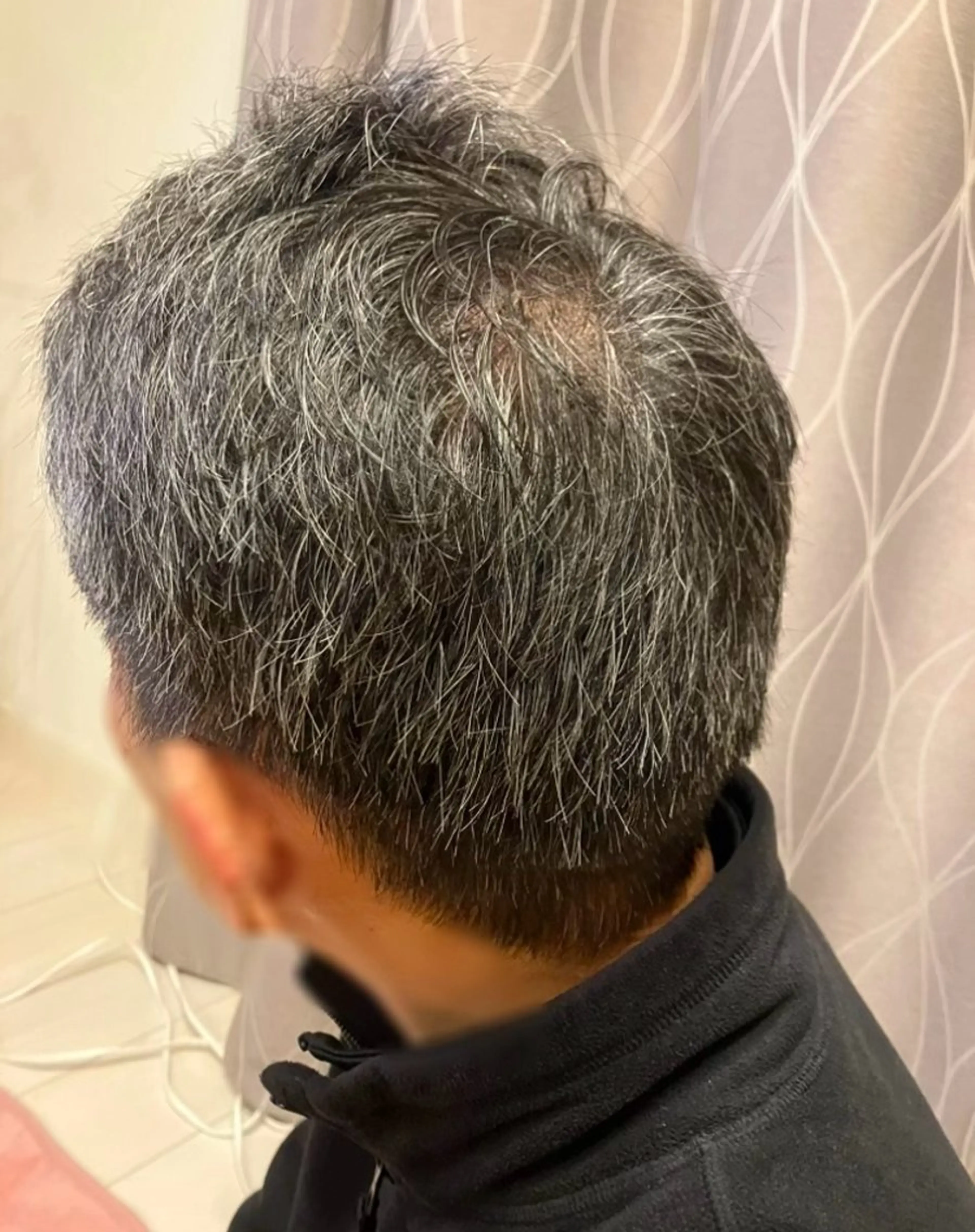 ショート ショートヘア ウルフ・ハイレイヤー 🌟ナカノ・ユウヤのヘアスタイル