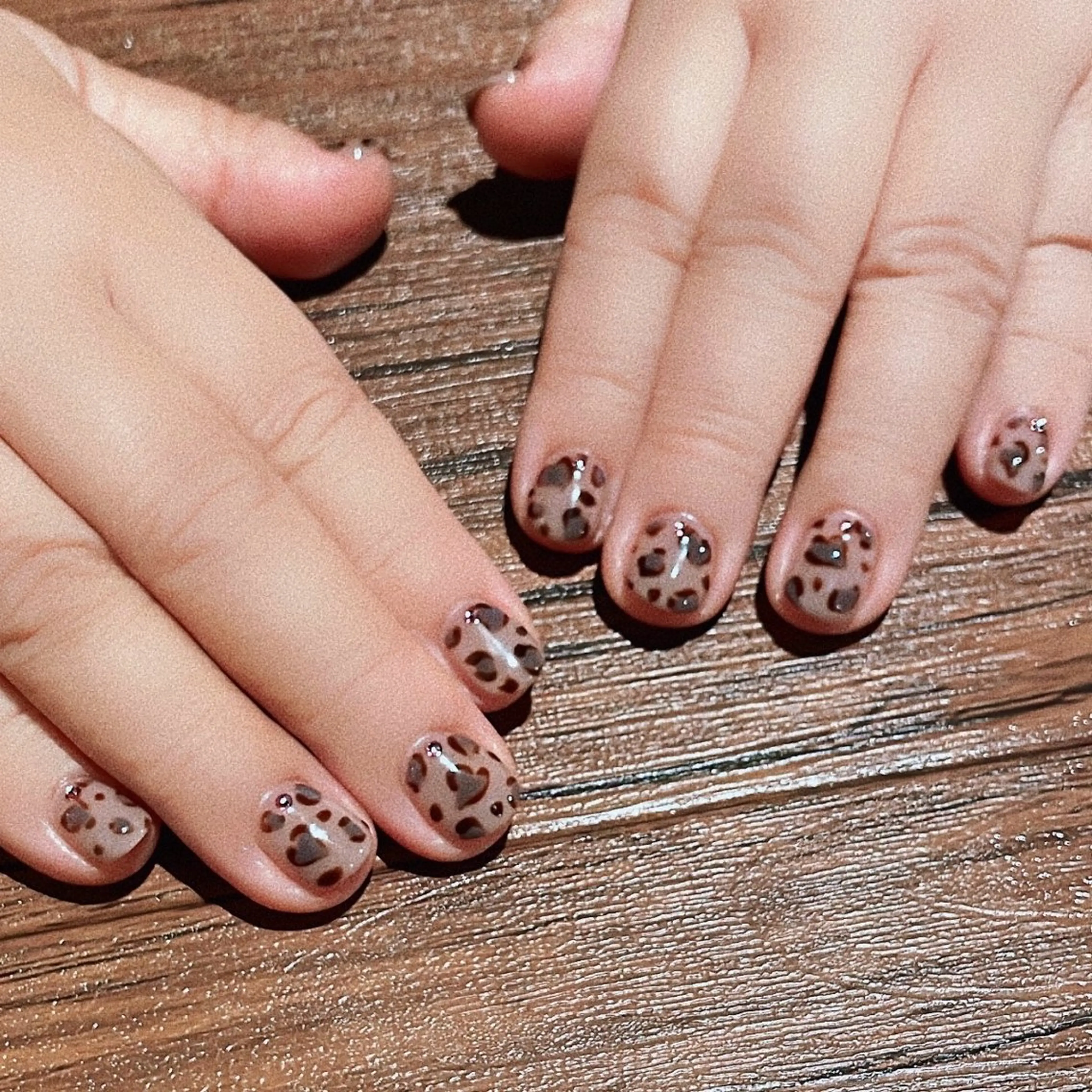 ネイル ストーンネイル ハンドネイル Nailist suzuのネイルデザイン