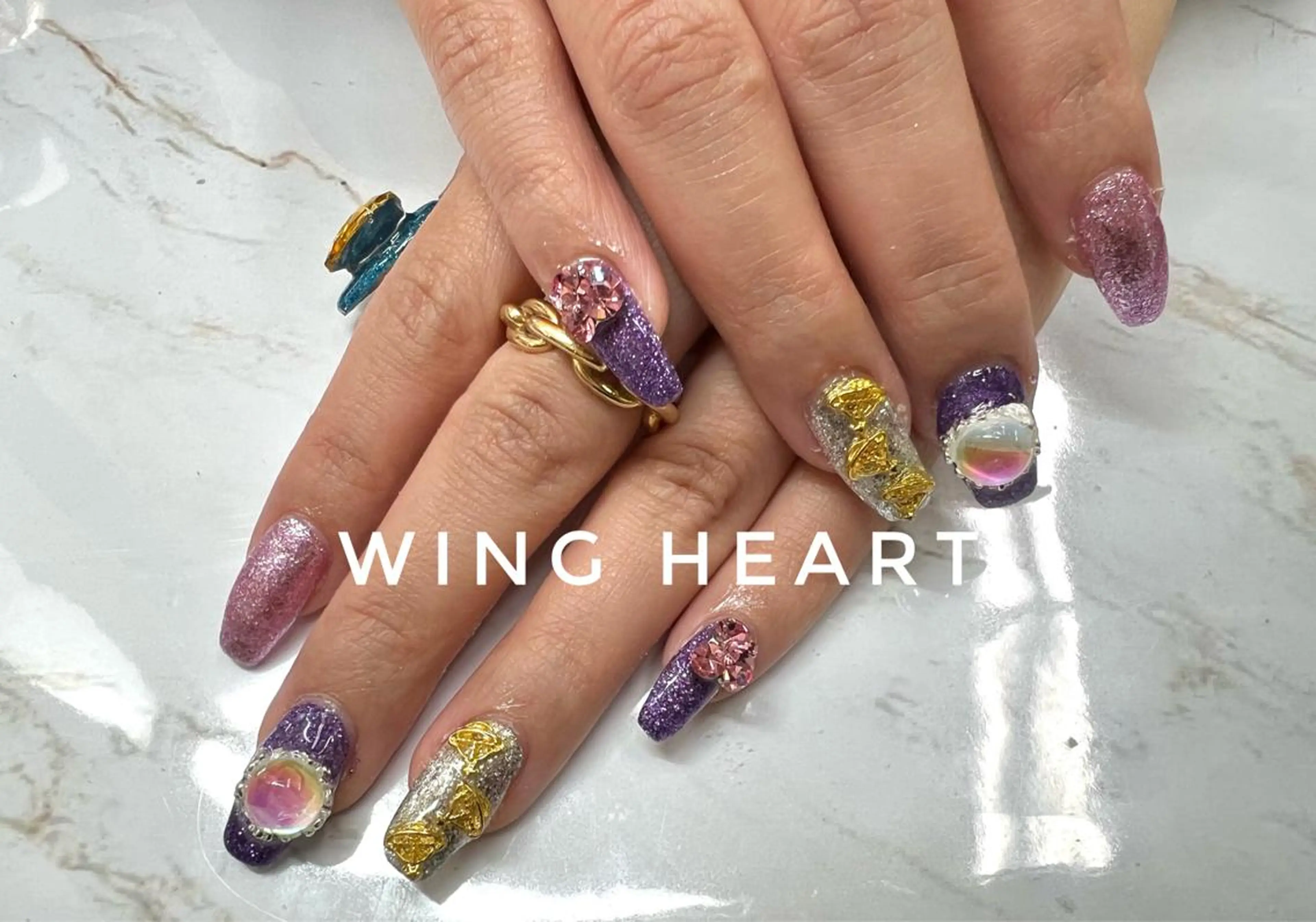 ネイル I. AYUMIのネイルデザイン