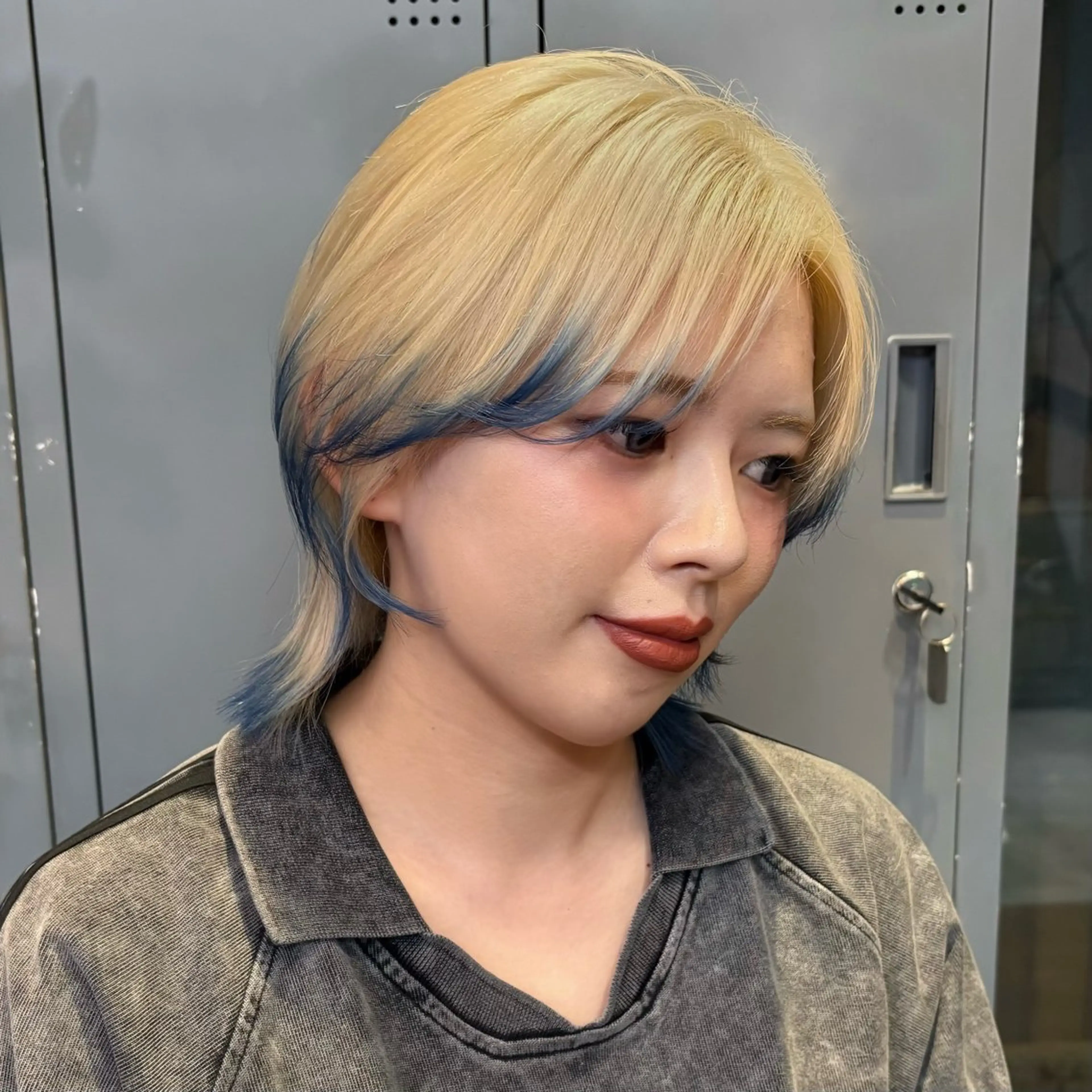 ショート カラー カット ヘアカラー トリートメント ヘアセット 最強デザインカラー/ ブリーチ/アヤミ🌟のヘアスタイル