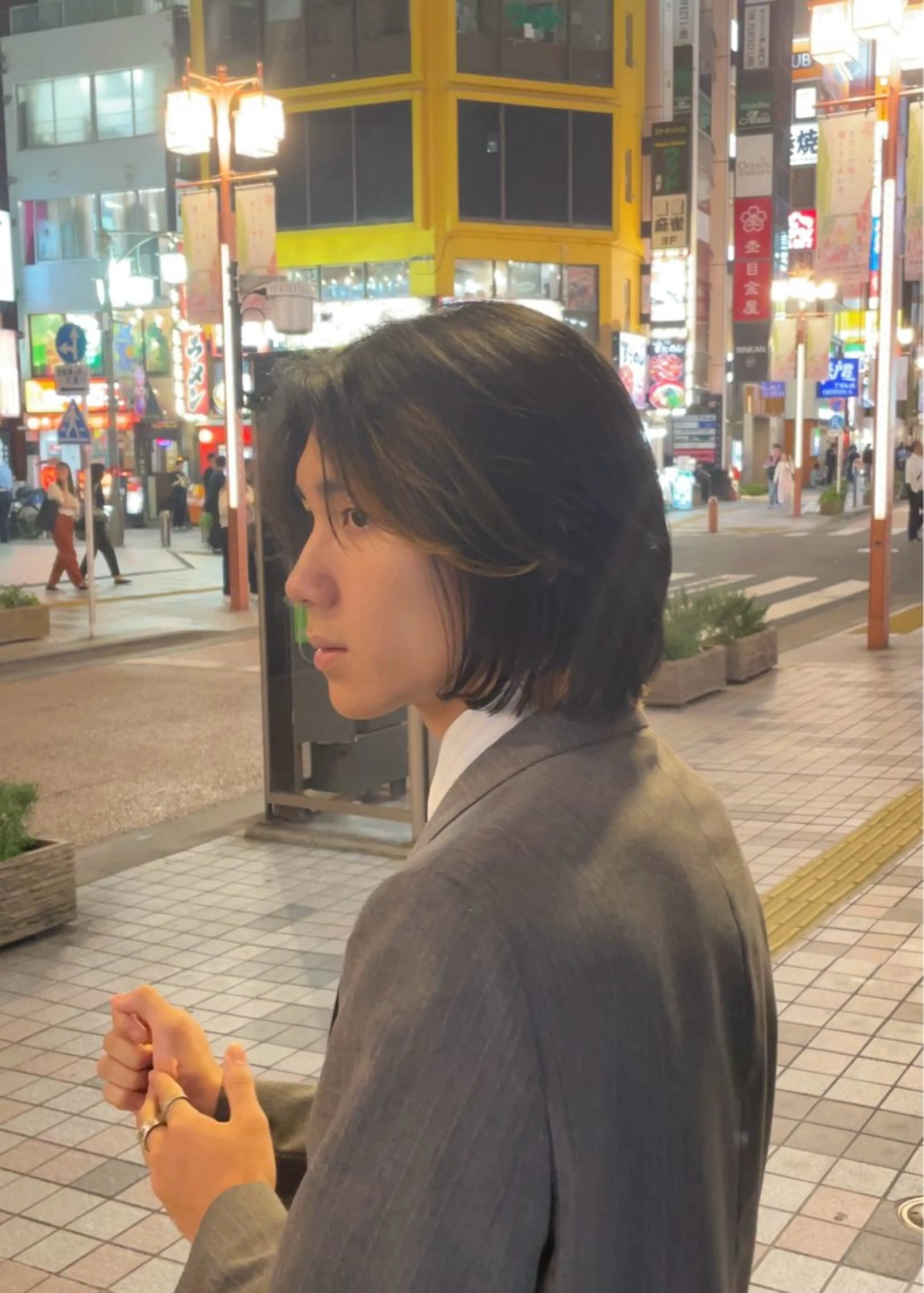 ショート ボブレイヤー ボブ レイヤーカット ナリキ/ダブルカラー /ダブルカラーモデルのヘアスタイル