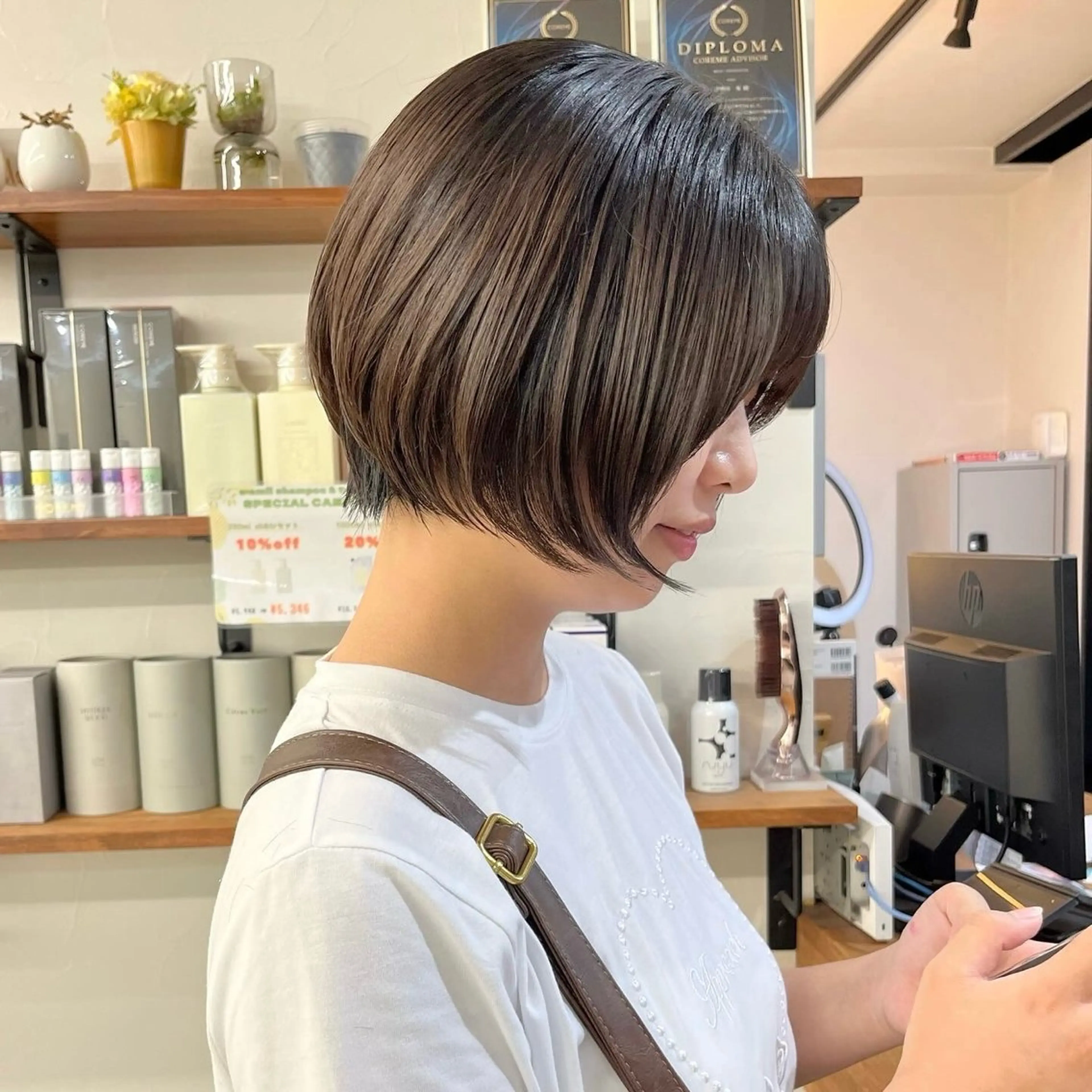 ショート ショートボブ ボブ 髪質改善 レイヤーカット 似合わせカット カット トリートメント 初めてのショート お任せください✂️のヘアスタイル