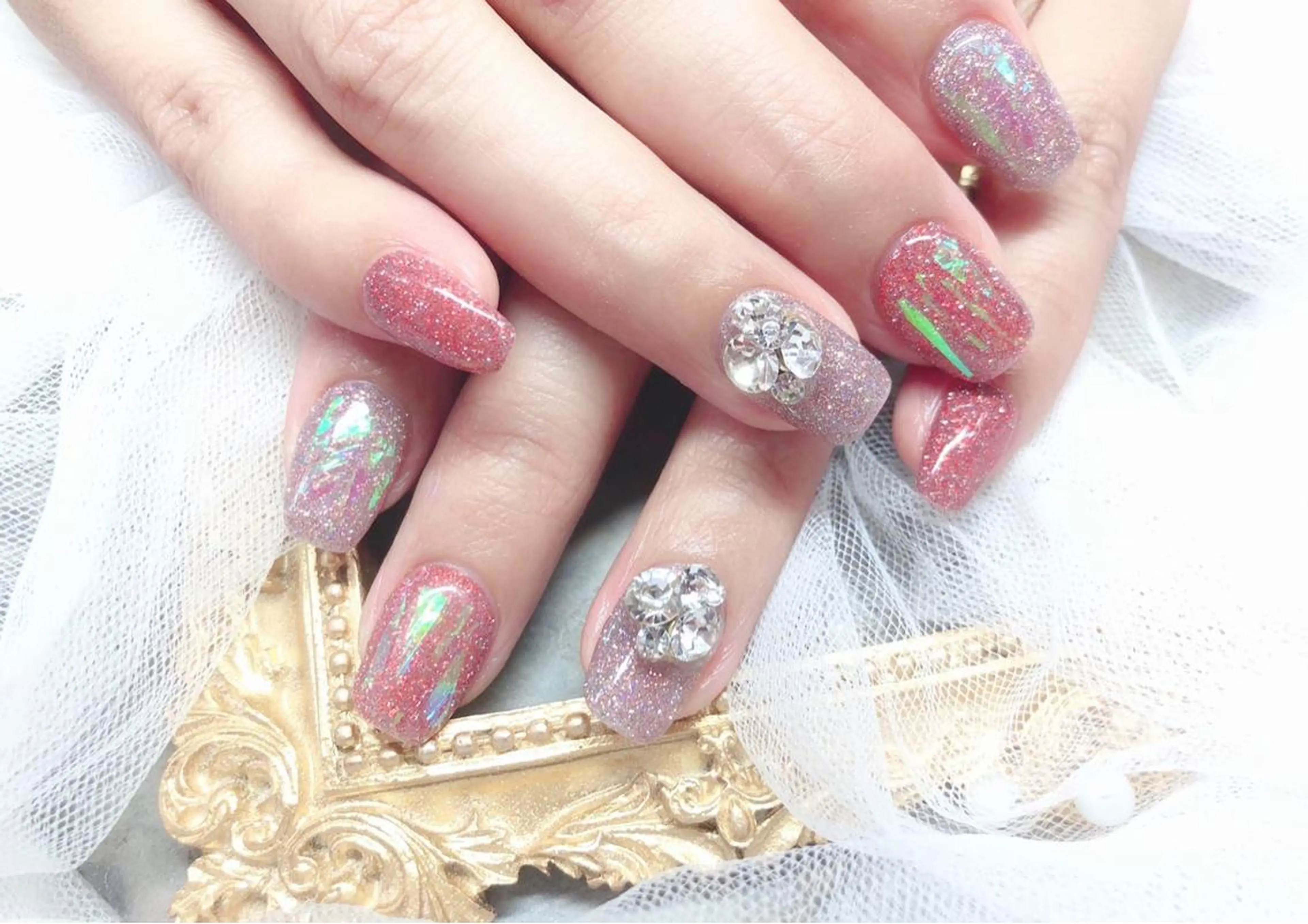 ネイル ハンドネイル マジック ミラーのネイルデザイン