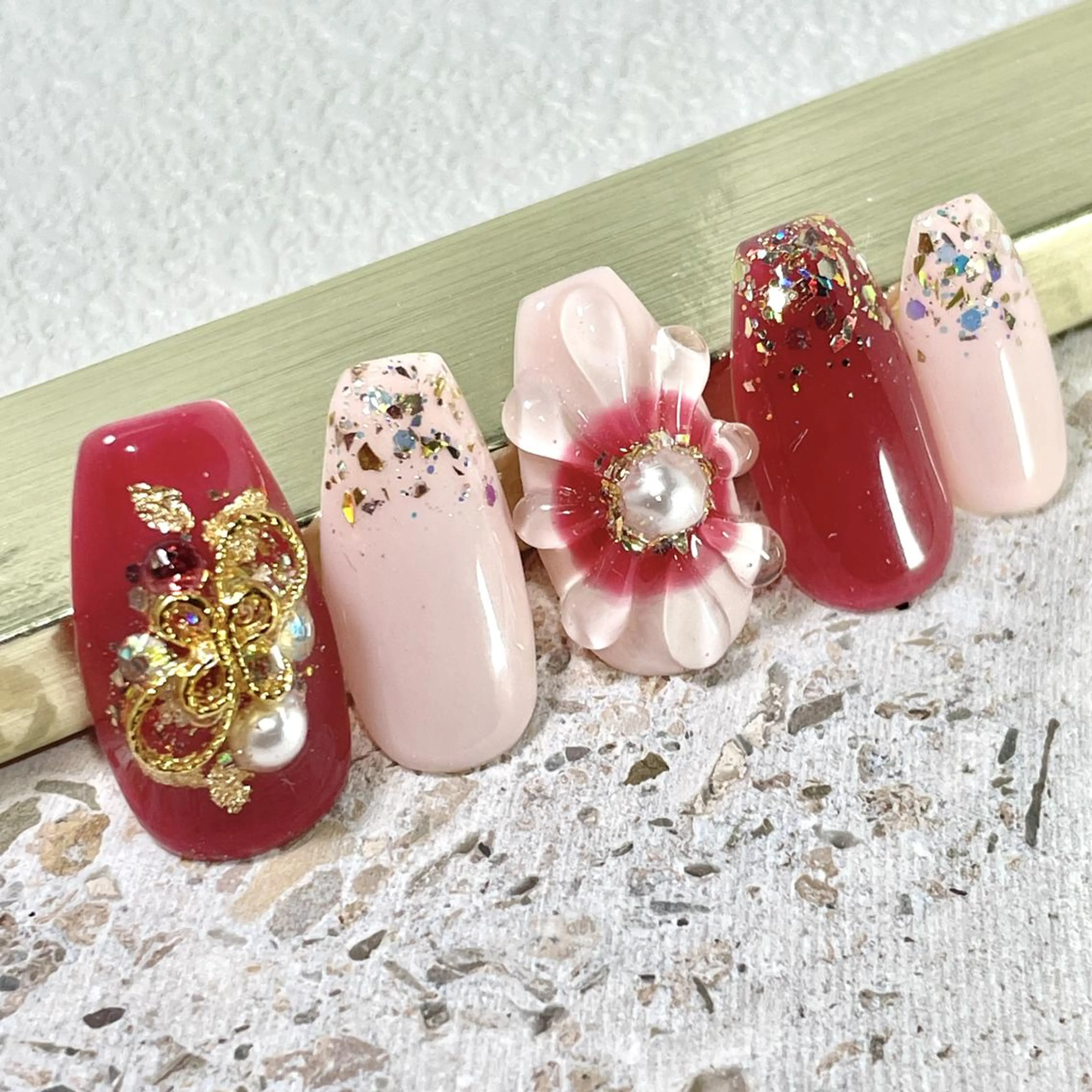 ネイル 成人式 ネイルチップ ハンドネイル Regulus 光田のネイルデザイン