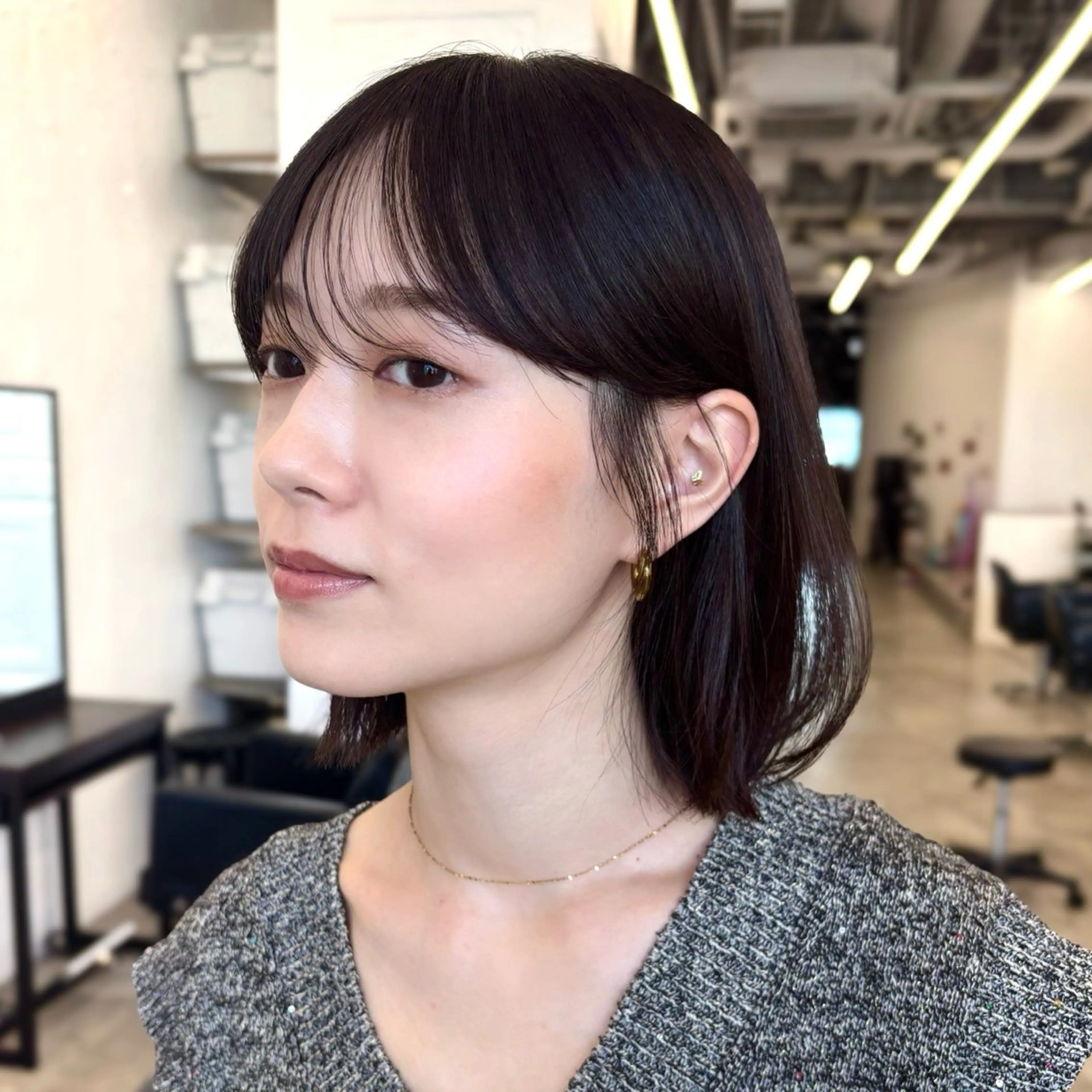 ミディアム カラー 透明感カラー ラベンダーカラー ボブ くびれヘア カット ヘアカラー トリートメント 顔まわり🥨レイヤー /透明感/水口舞奈のヘアスタイル