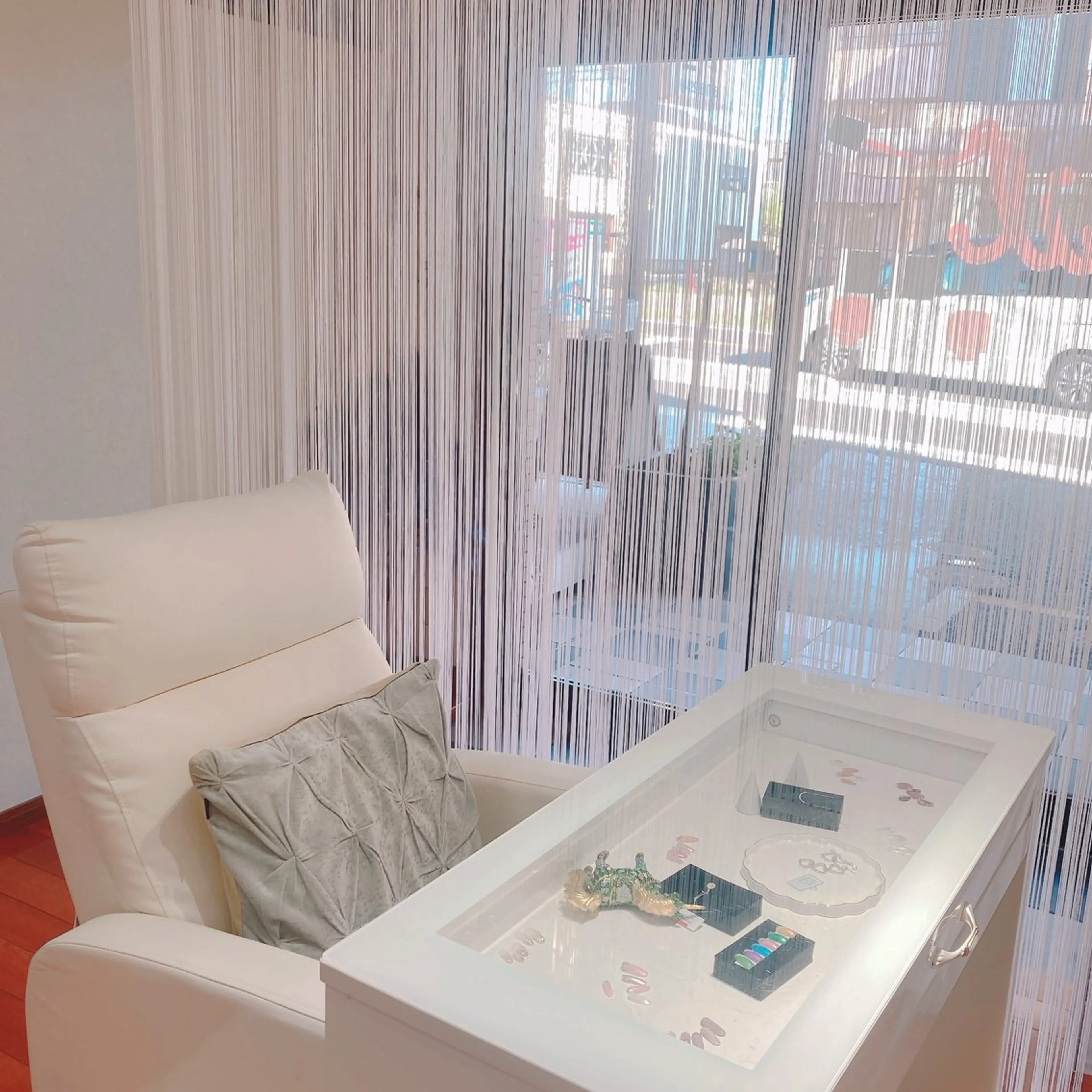 ネイル フットネイル ジェルネイル マグネットネイル パラジェル Nail×Lani 深爪矯正対応◎のネイルデザイン