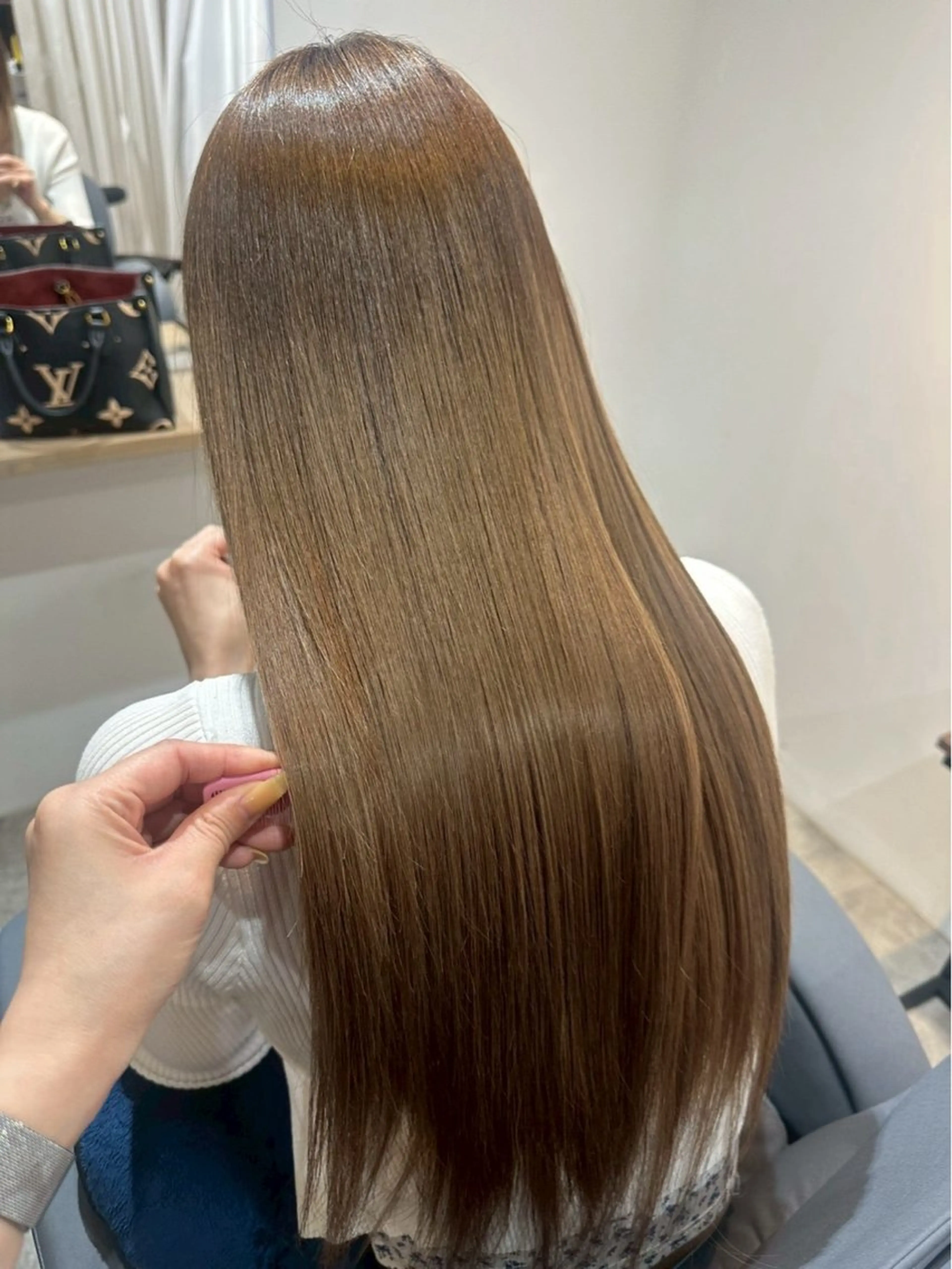カラー 宮本 紗菜のヘアスタイル