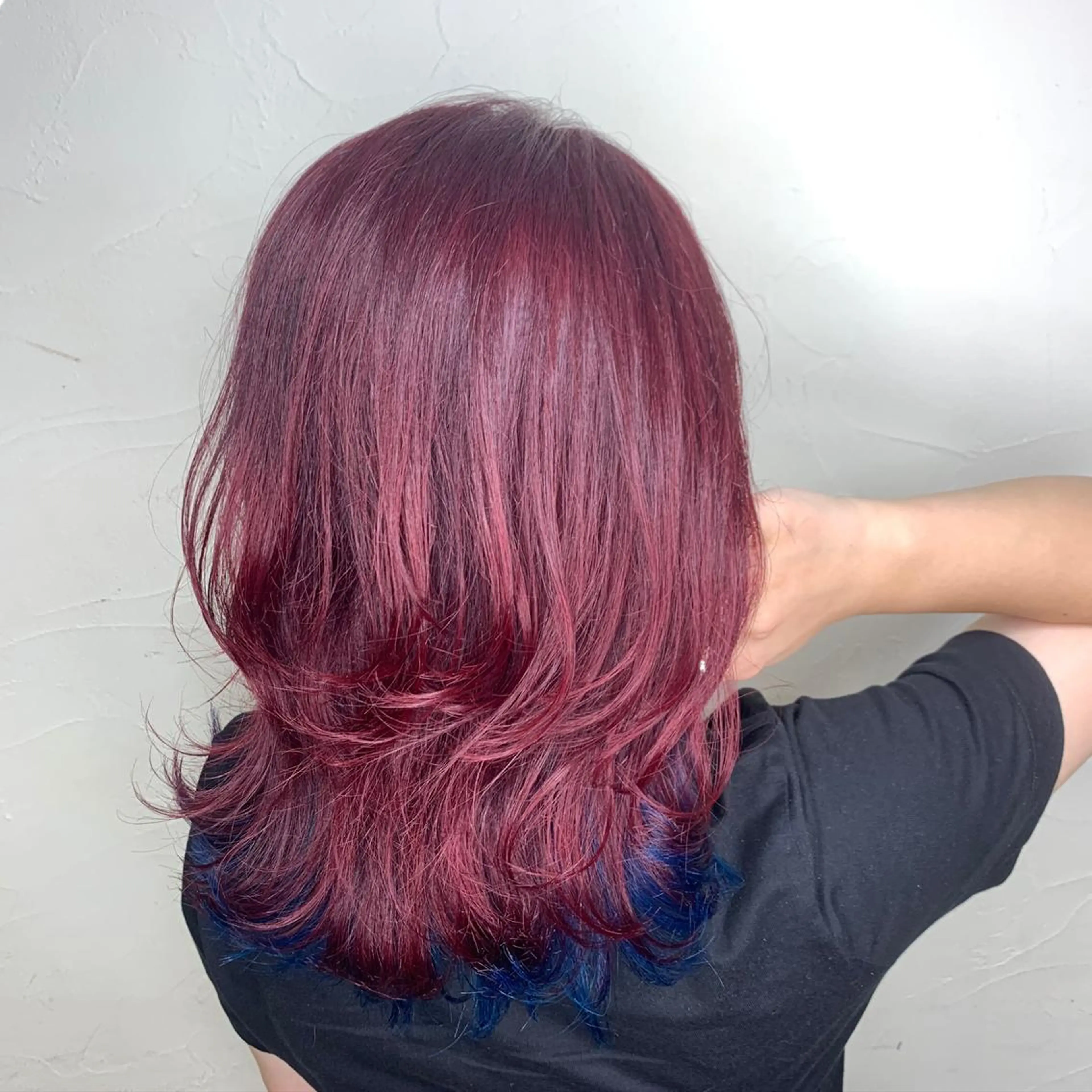 セミロング 派手髪支持率No1 Eisukeのヘアスタイル