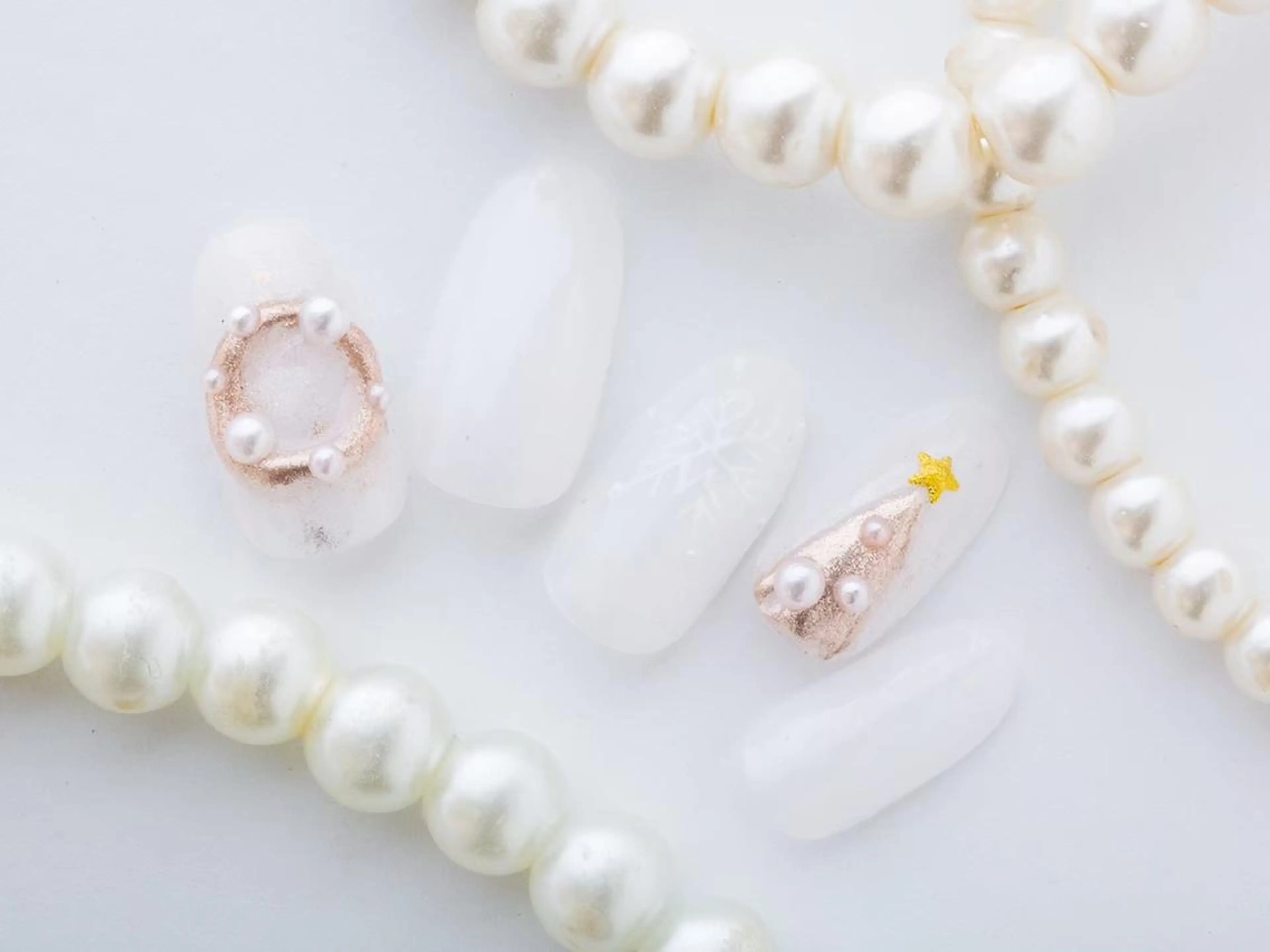 ネイル Tiary Nail Fのネイルデザイン