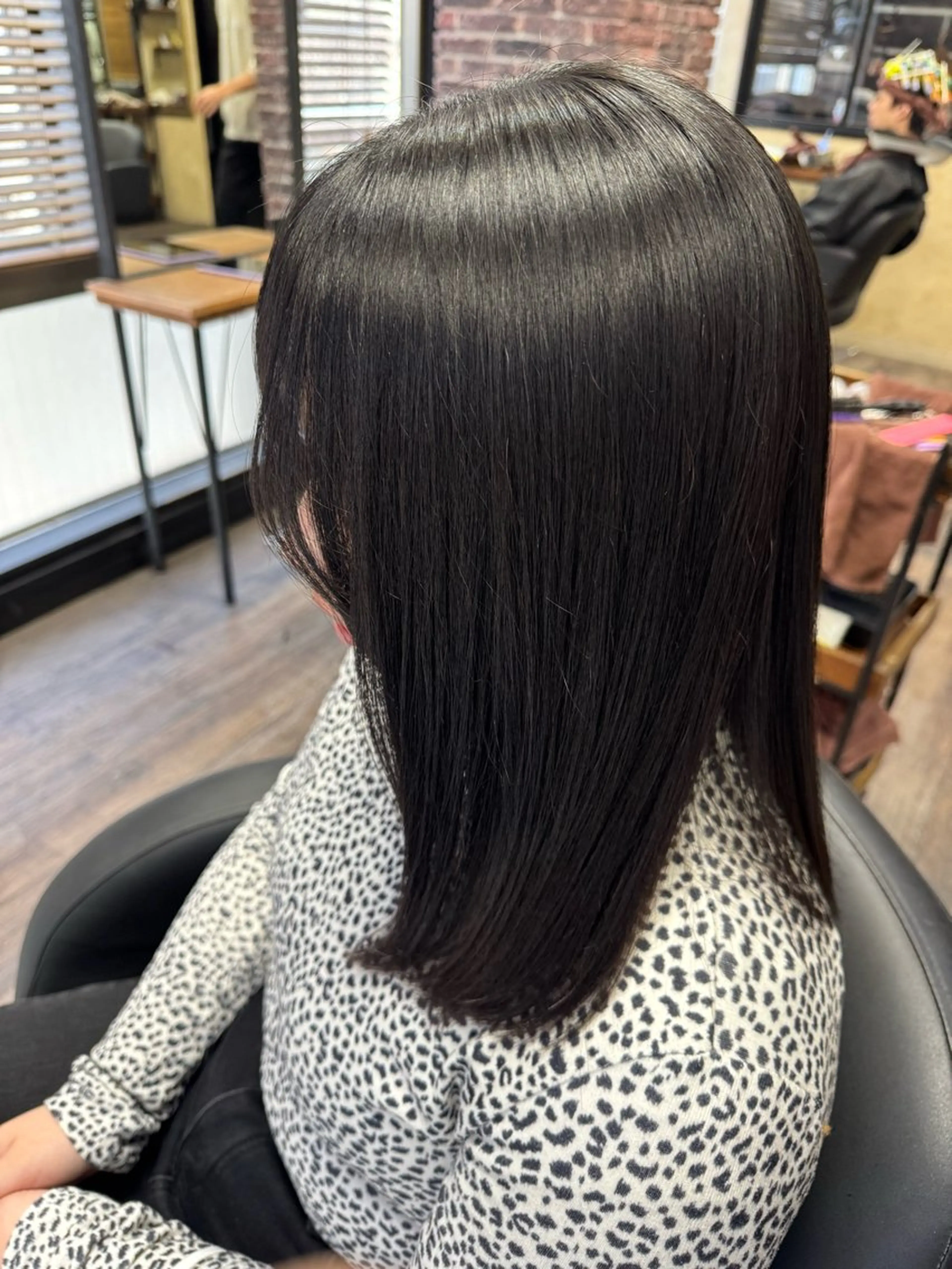 ミディアム 艶カラー🎀 YUUKAのヘアスタイル