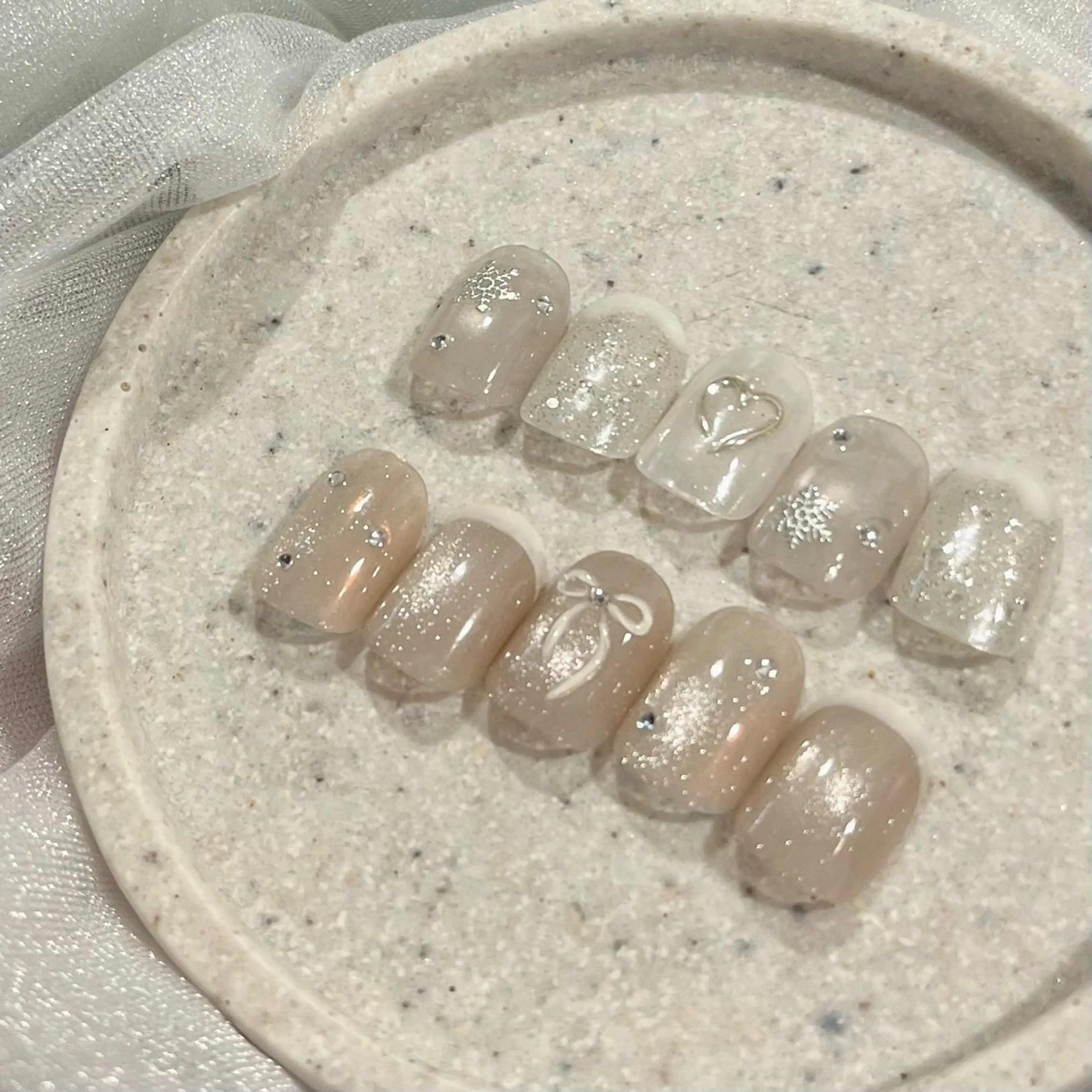 ネイル ハンドネイル petit sarina..ෆのネイルデザイン