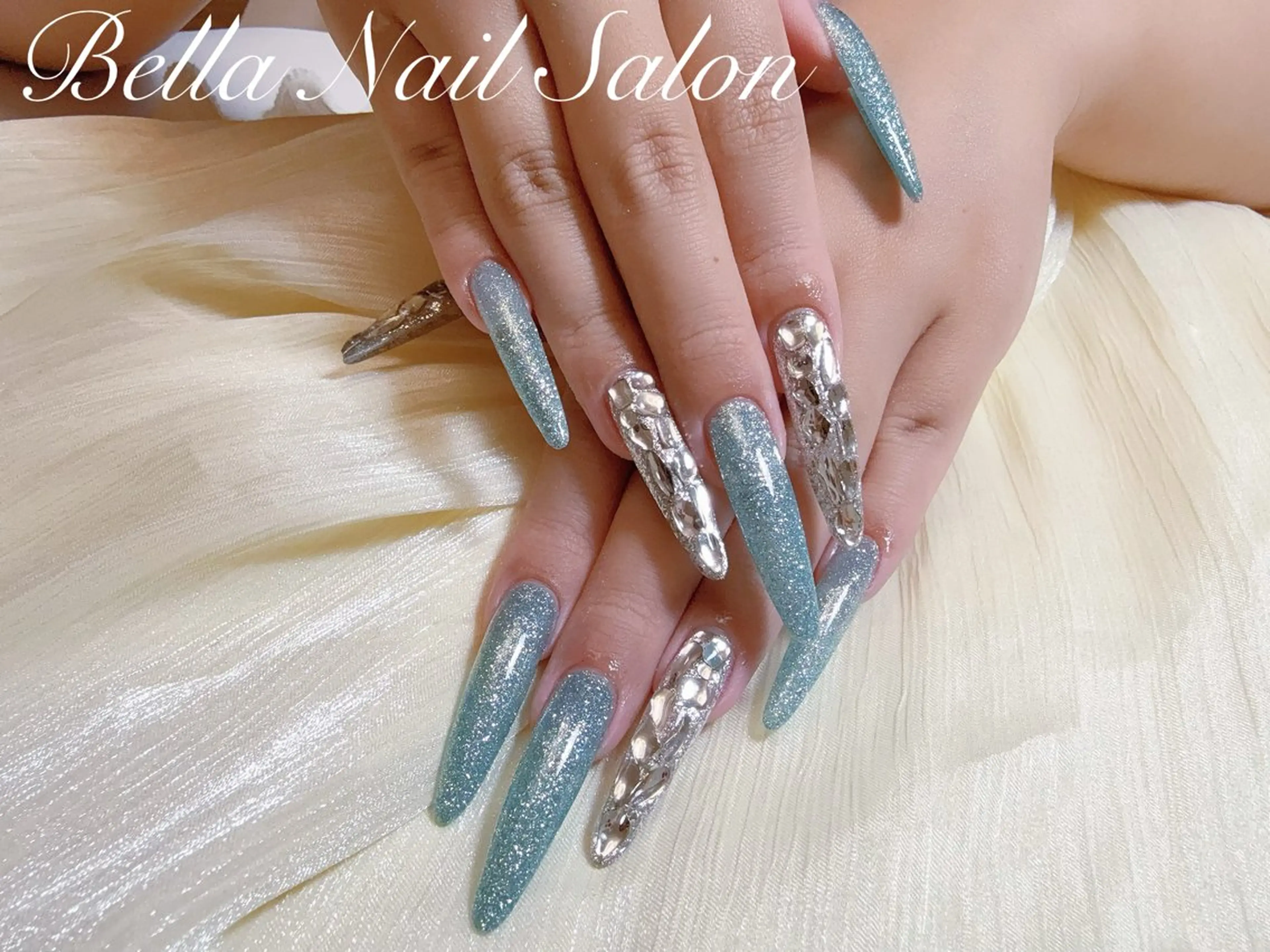 ネイル ハンドネイル Bella Nail Salonパラジェルのネイルデザイン