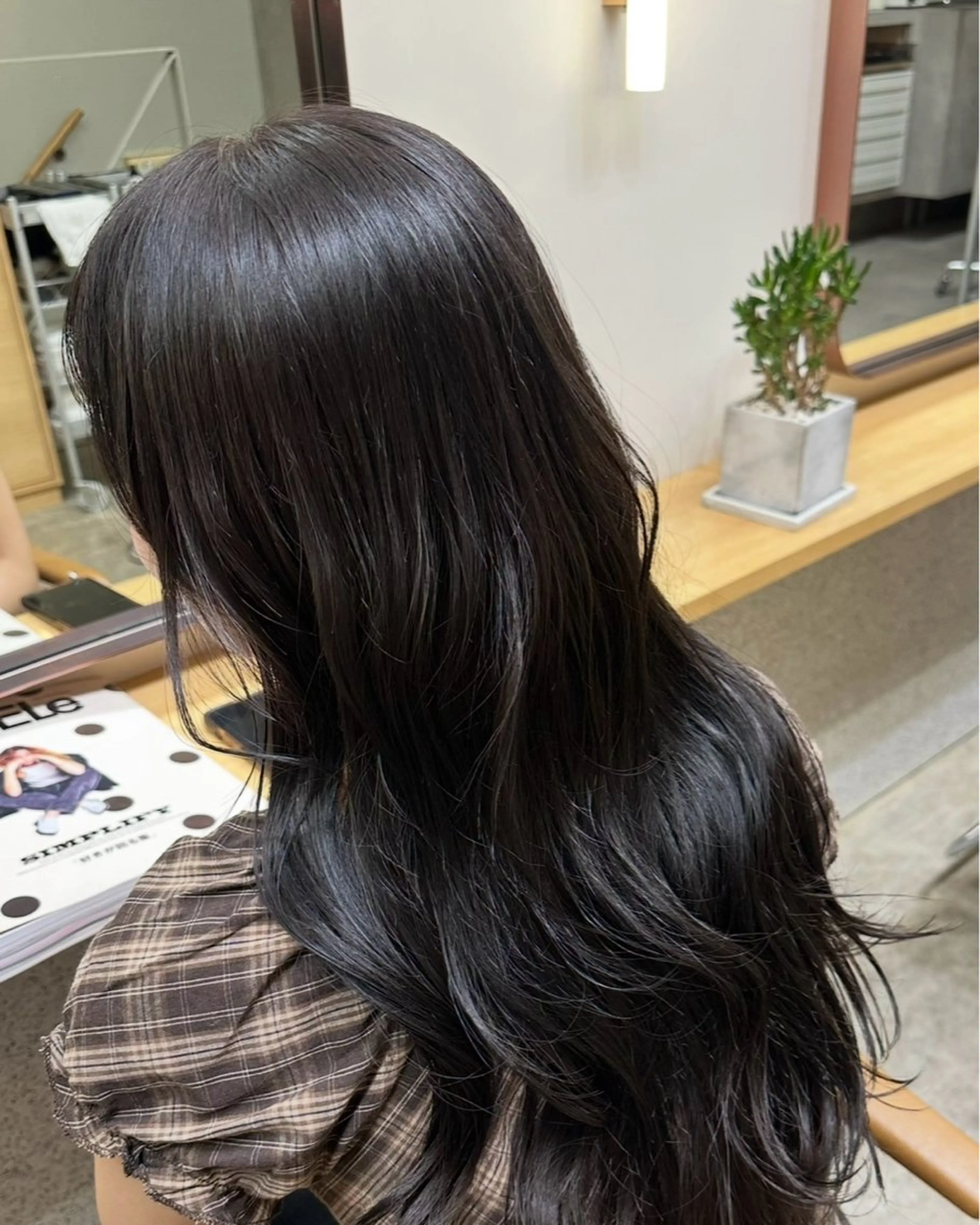 ロング カラー 艶髪/透明感カラー ヤマダモモカのヘアスタイル