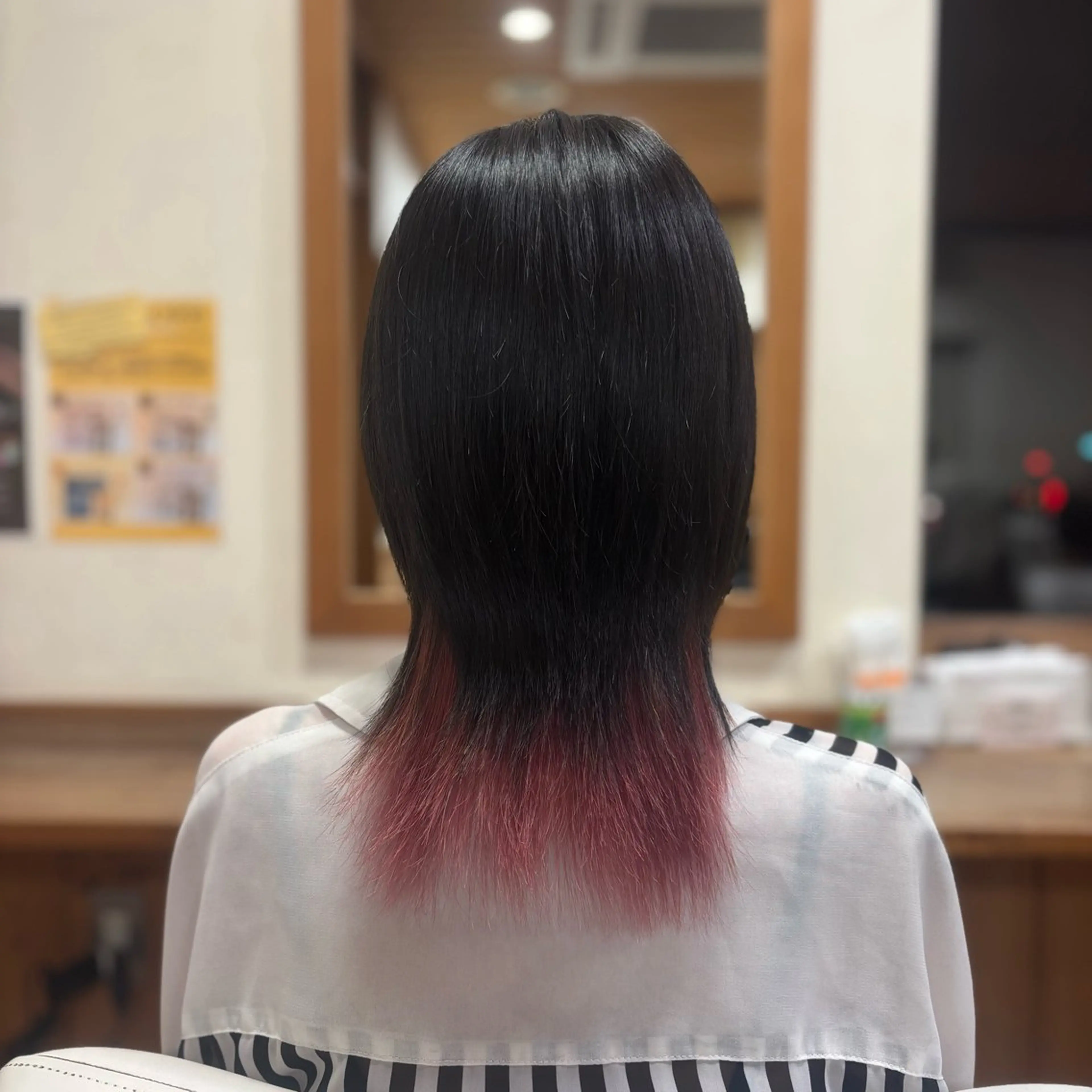 カラー Beam 深澤のヘアスタイル