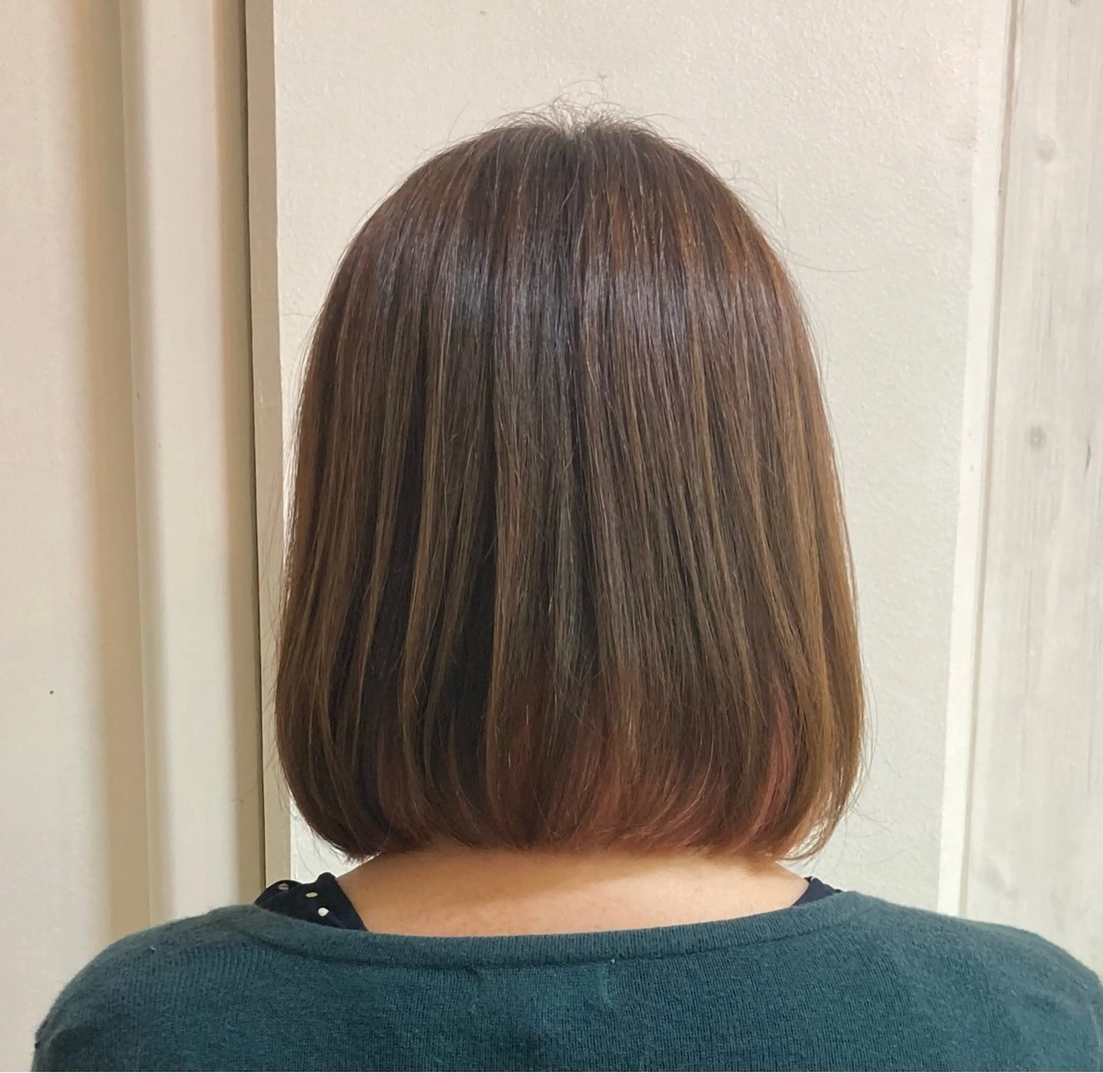 ミディアム カット GRANDEUR/似 合わせ/ケラスターゼのヘアスタイル