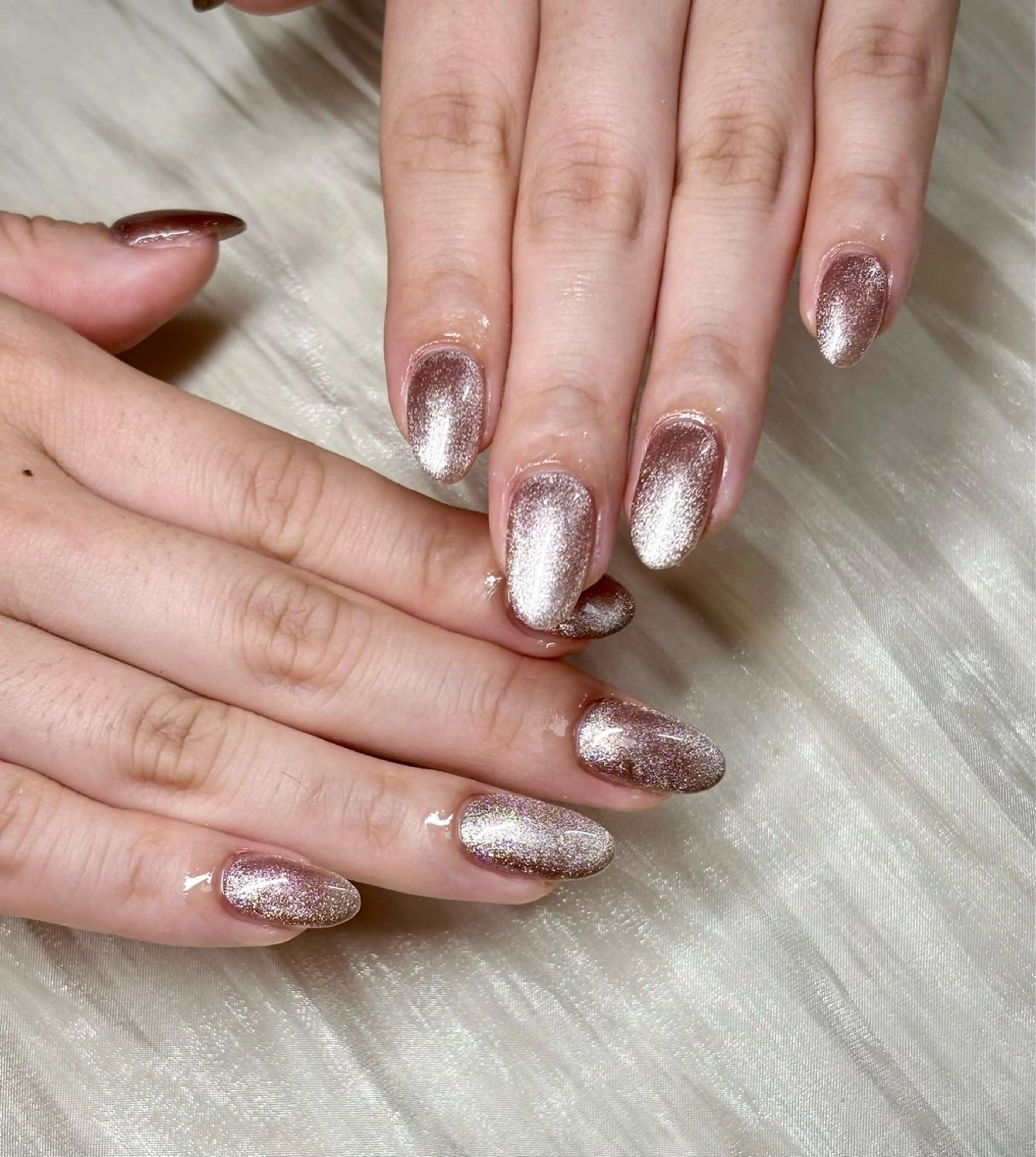 ネイル マグネットネイル マグネットワンカラー ワンカラーネイル ETE LUNA NAILのネイルデザイン