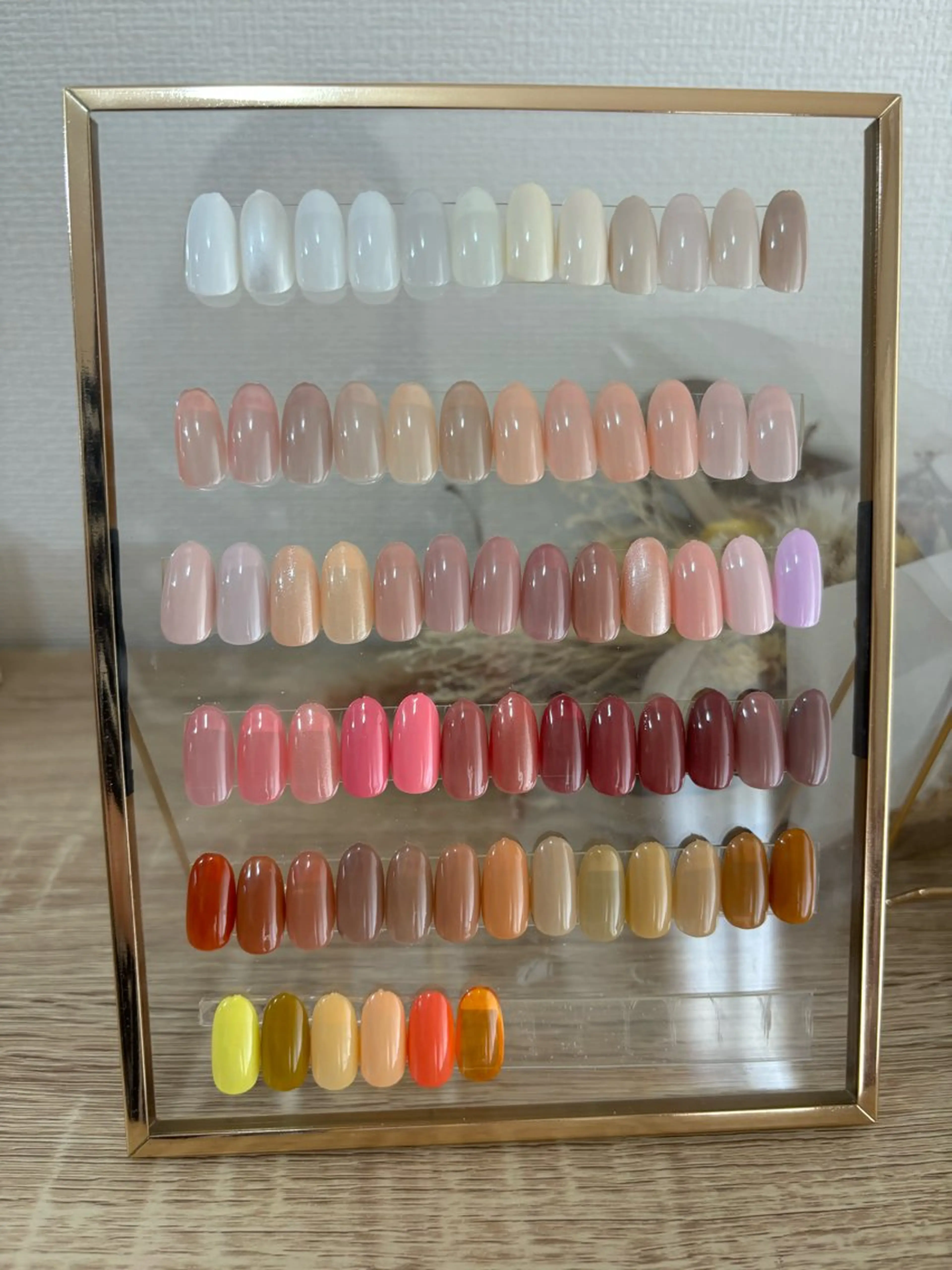 ネイル 爪のお手入れサロン GIFT所属・爪のお手入れサロン GIFT 永田理恵のネイルデザイン