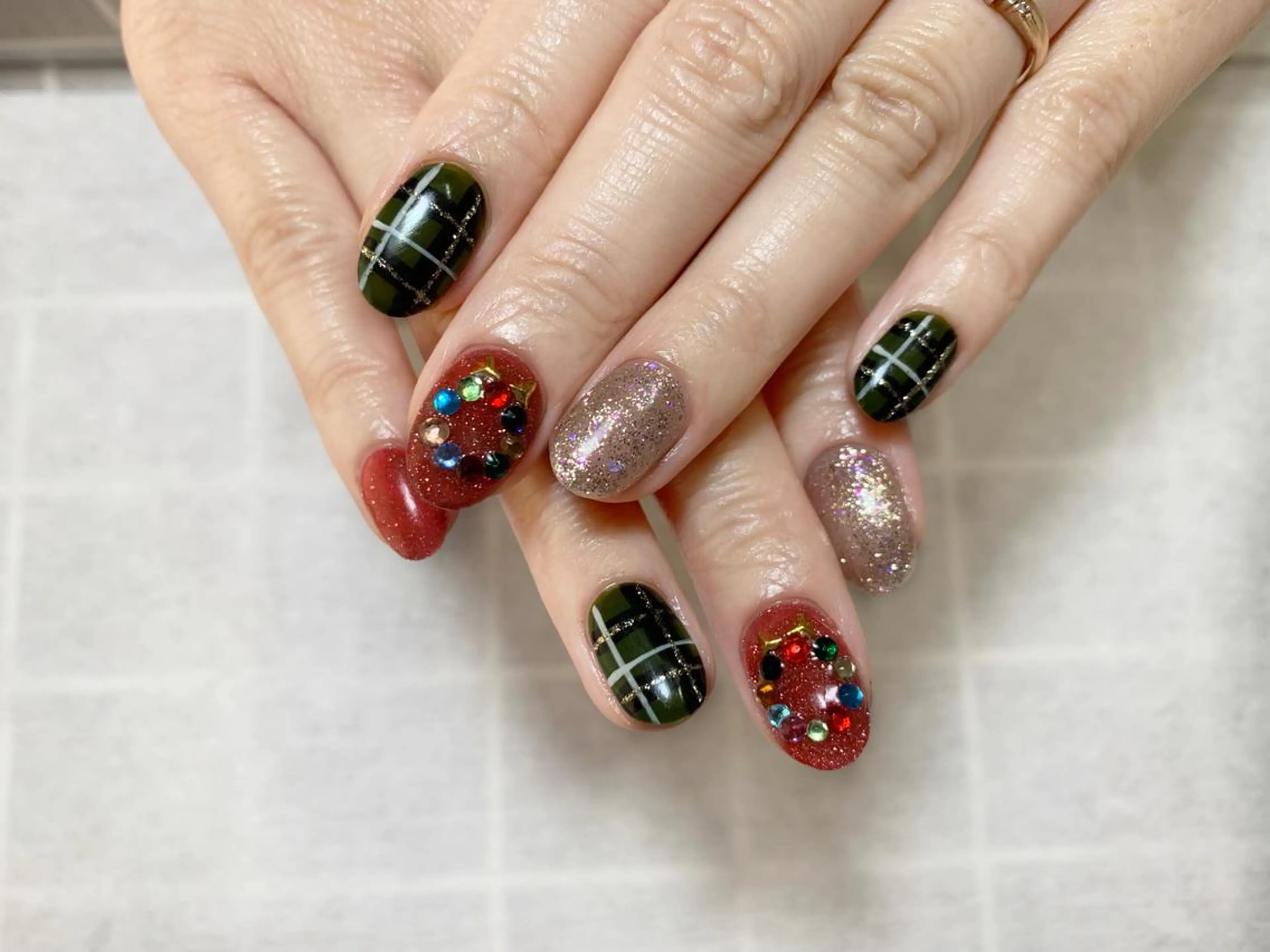 ネイル NAIL CIRCLESのネイルデザイン