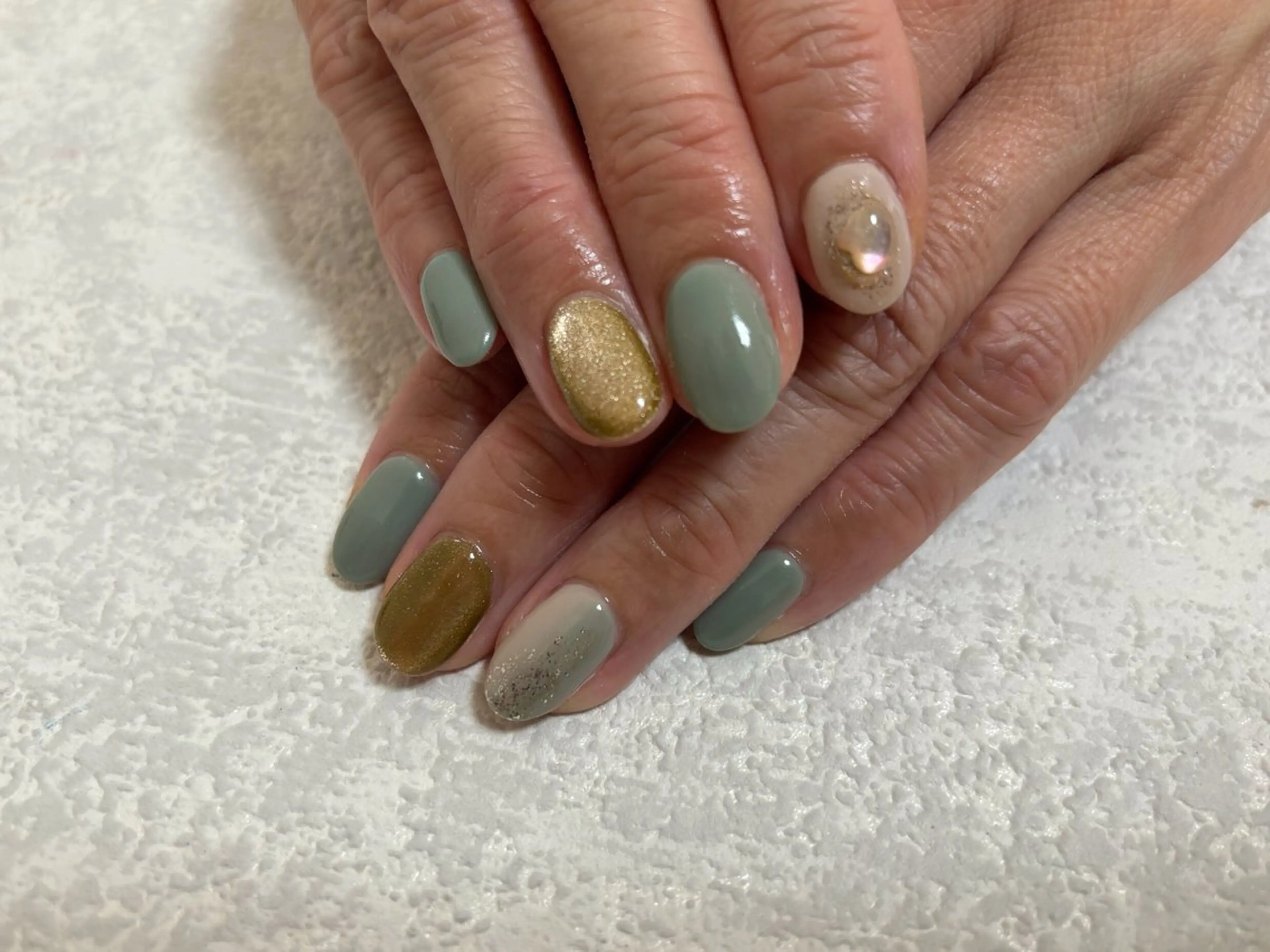 ネイル オーロラネイル フットネイル フレンチネイル ジェルネイル 韓国ネイル mogunail &blowのネイルデザイン