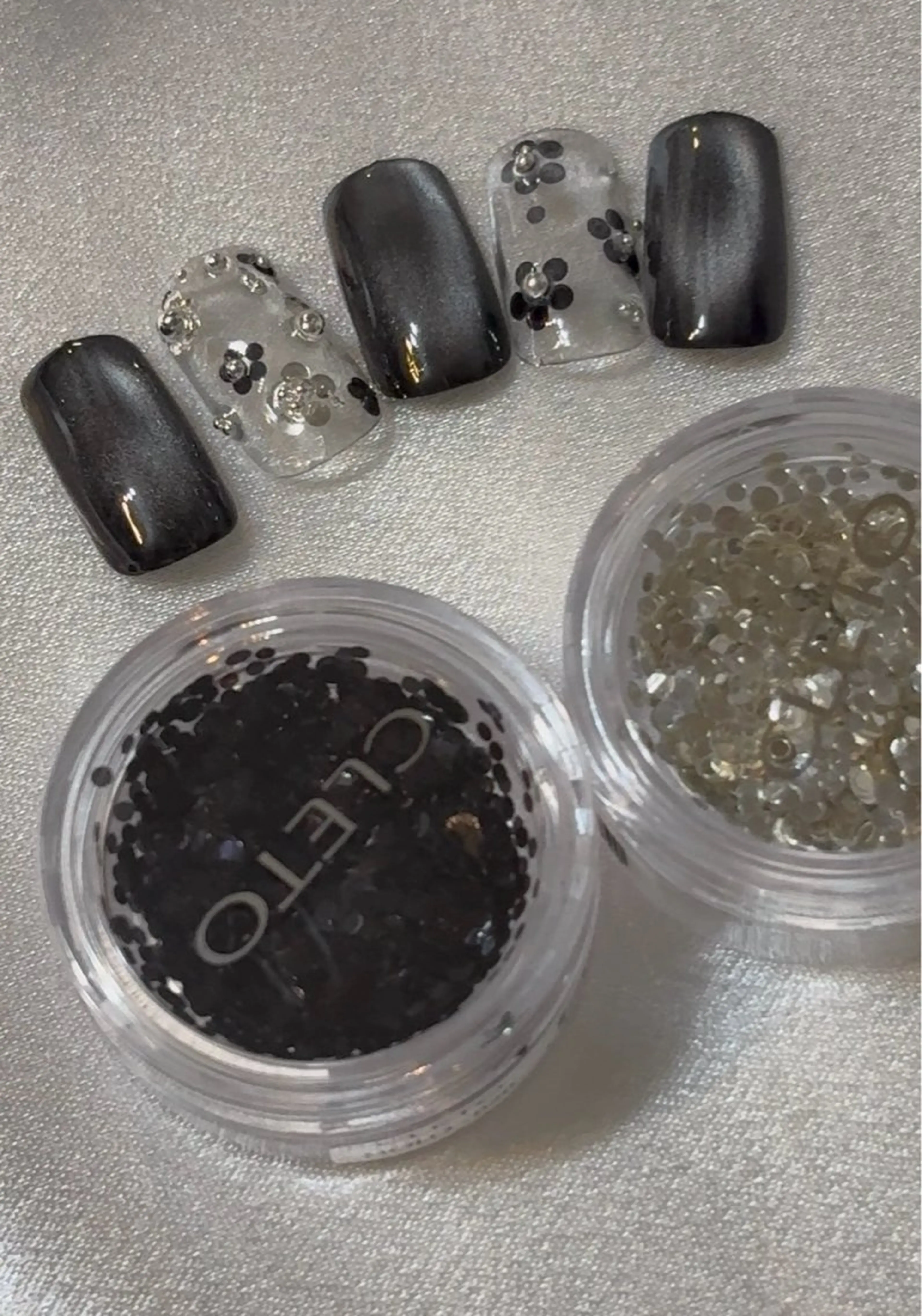 ネイル マグネットネイル モンタナ nailのネイルデザイン