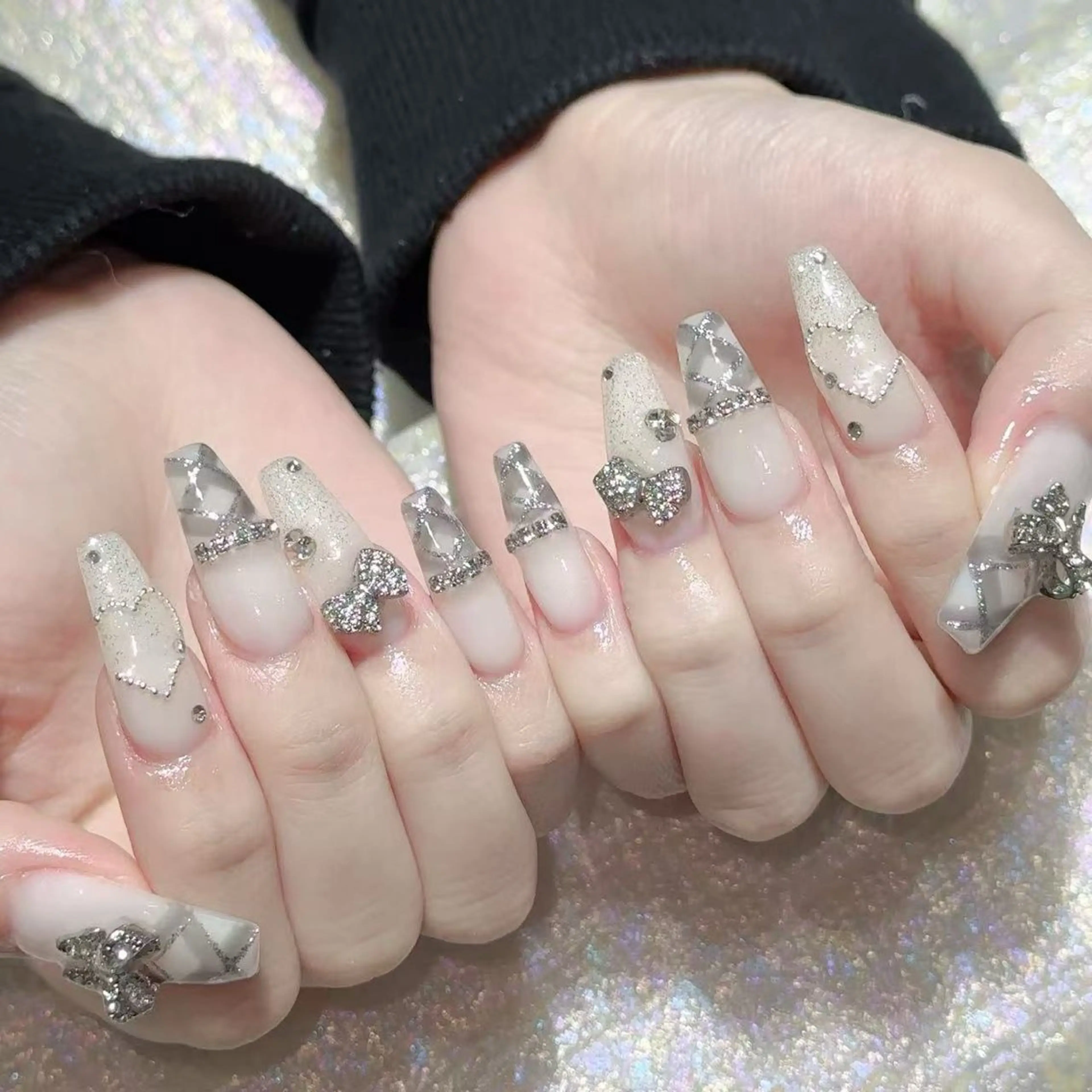 ネイル ハンドネイル Queens マオのネイルデザイン