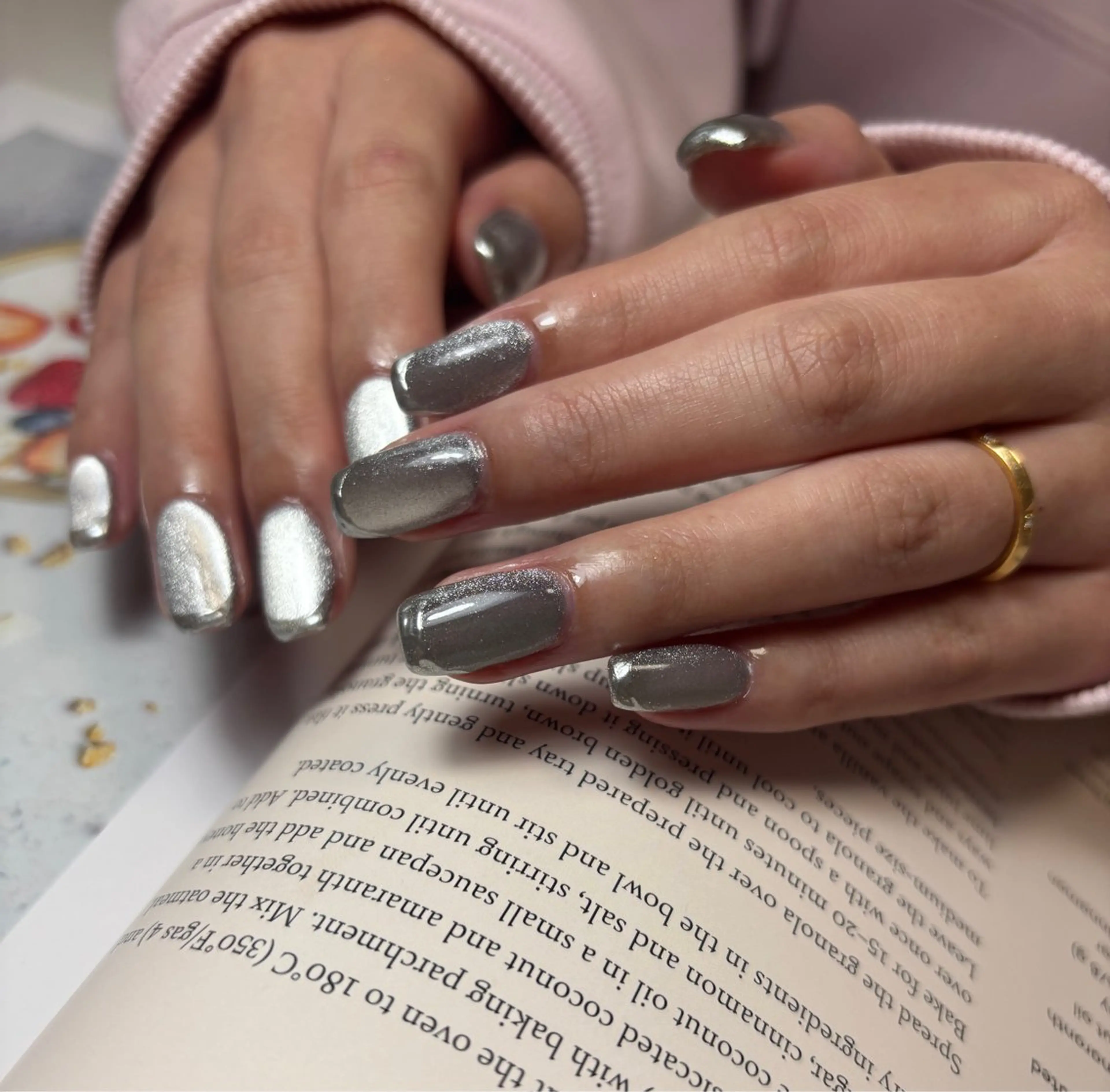 ネイル フレンチネイル マグネットネイル ミラーネイル 持ち込み ハンドネイル Belle　ネイル＆ ホワイトニングサロンのネイルデザイン