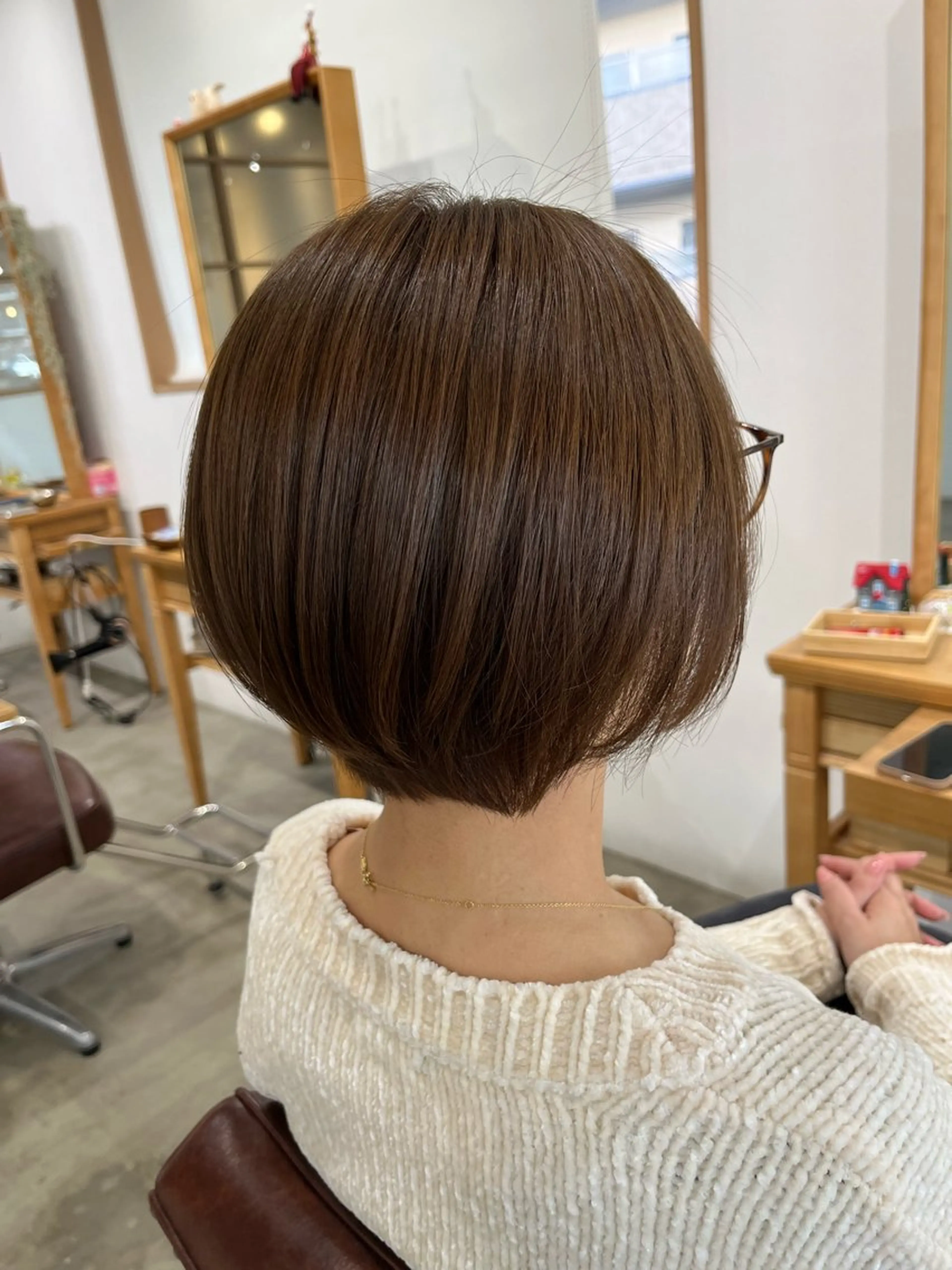 ショート ショートヘア カット ヘアカラー トリートメント 三島 有佳里のヘアスタイル