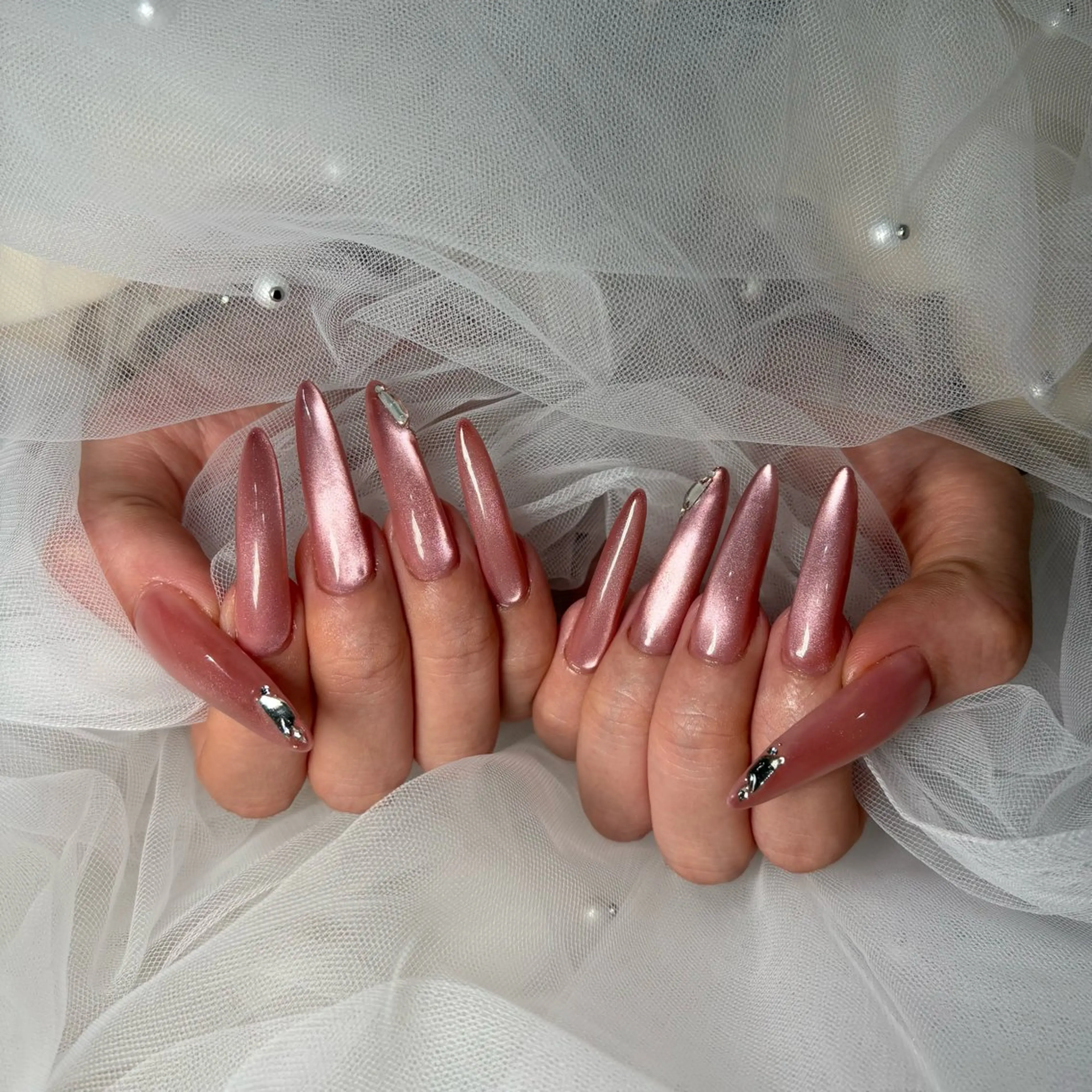 ネイル ロングネイル ネイルチップ Y U K Iのネイルデザイン