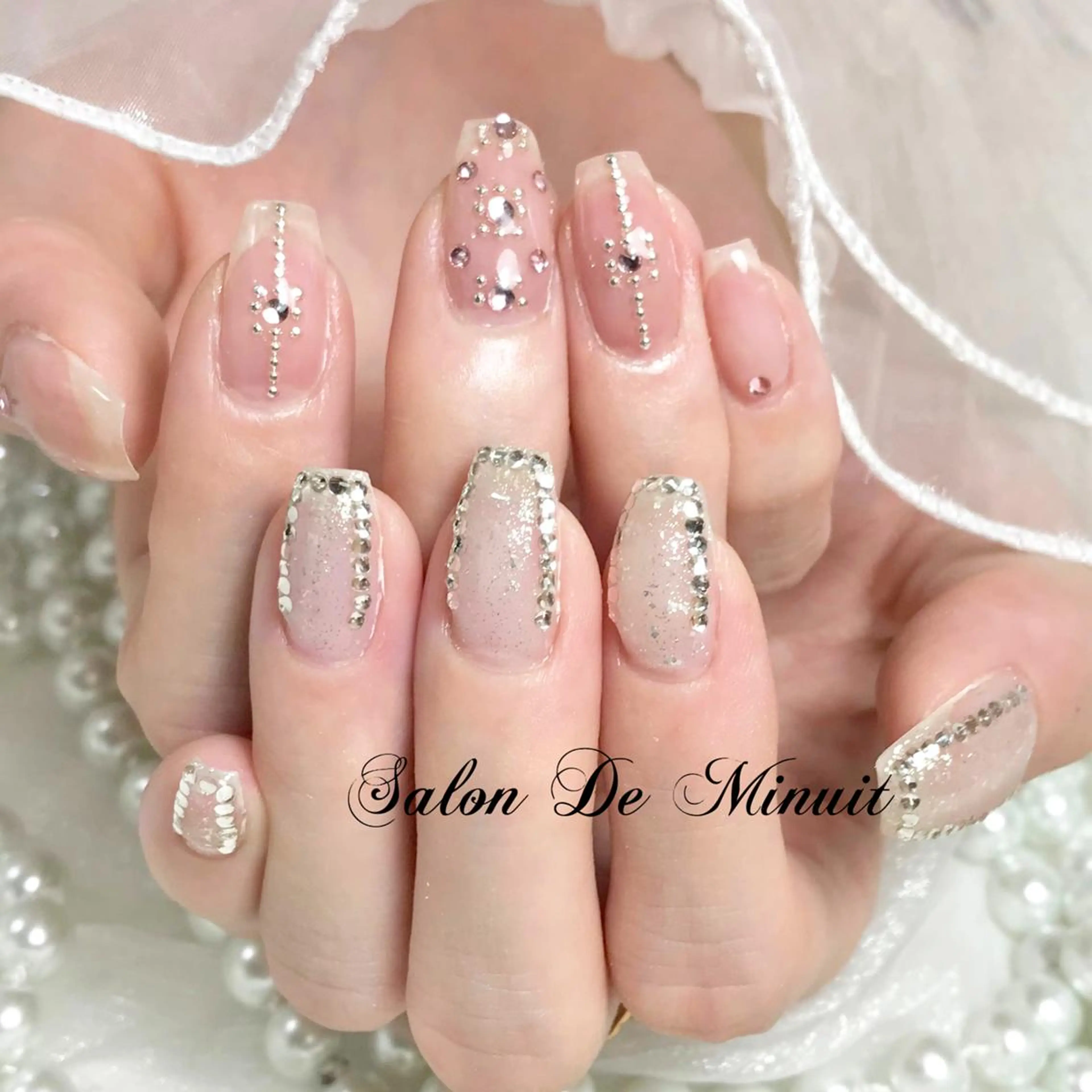 ネイル ハンドネイル ハンドケア Momo 🤍のネイルデザイン