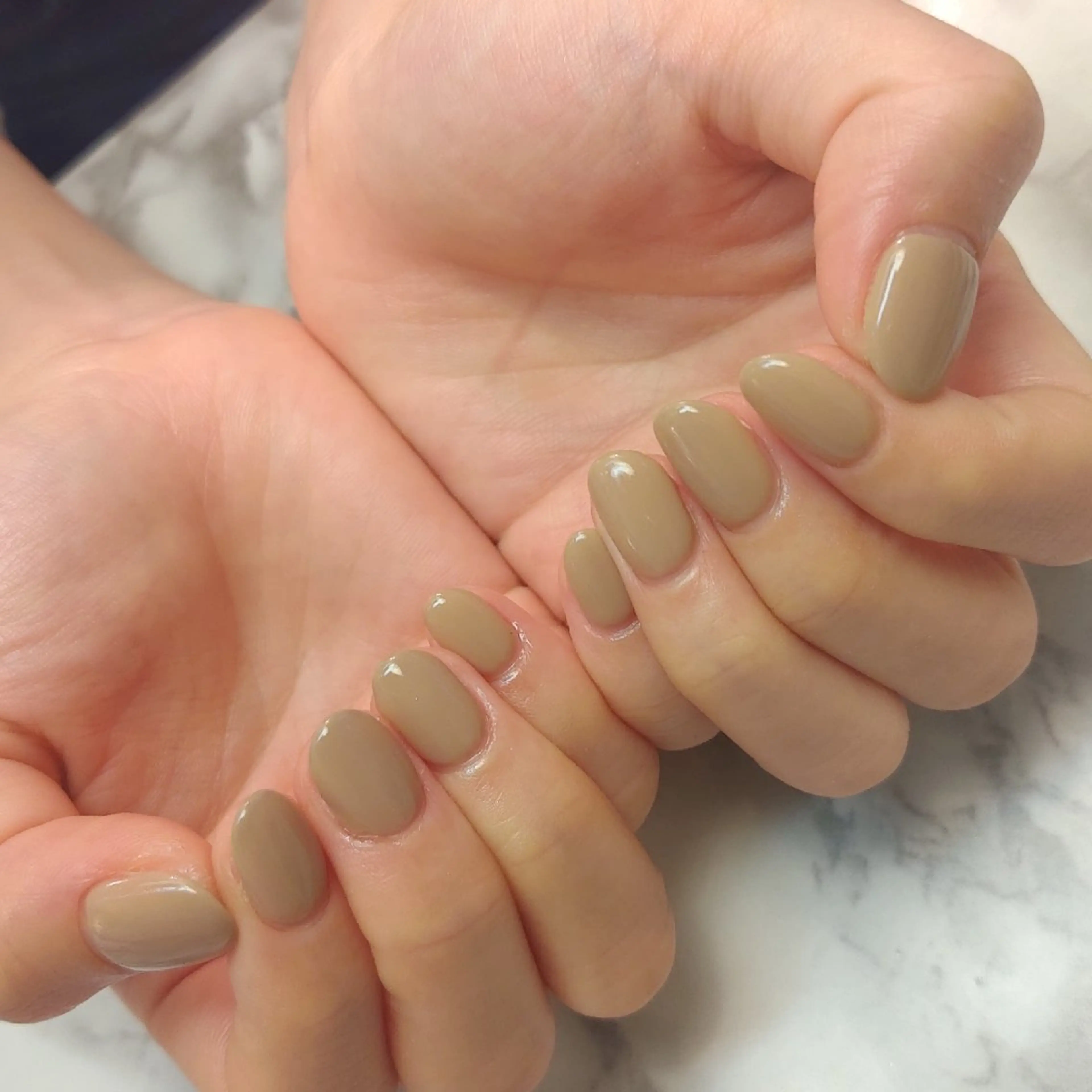 ネイル ジェヌインネイル 河内のネイルデザイン