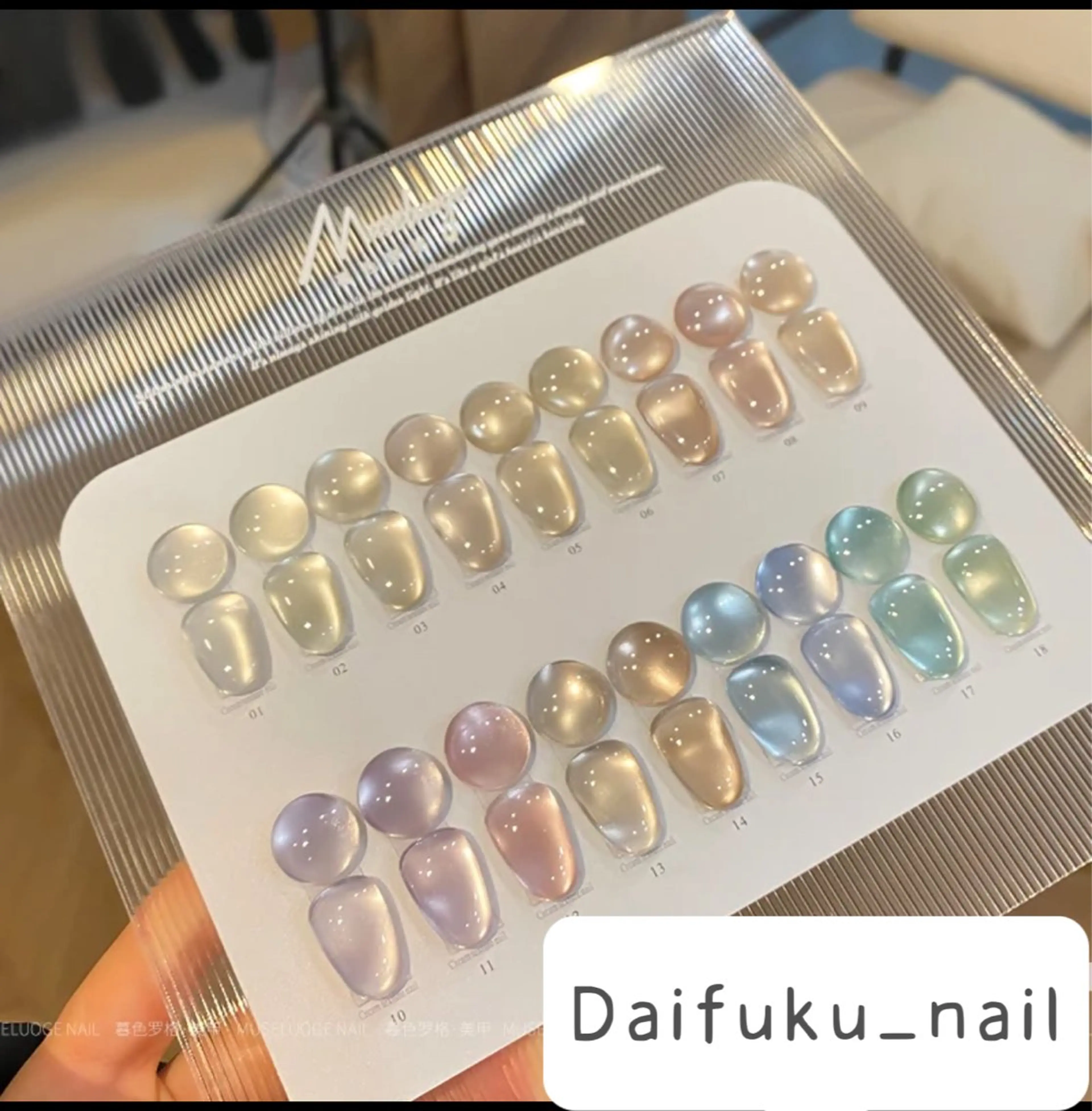 ミディアム ハンドネイル Daifuku nailsのネイルデザイン