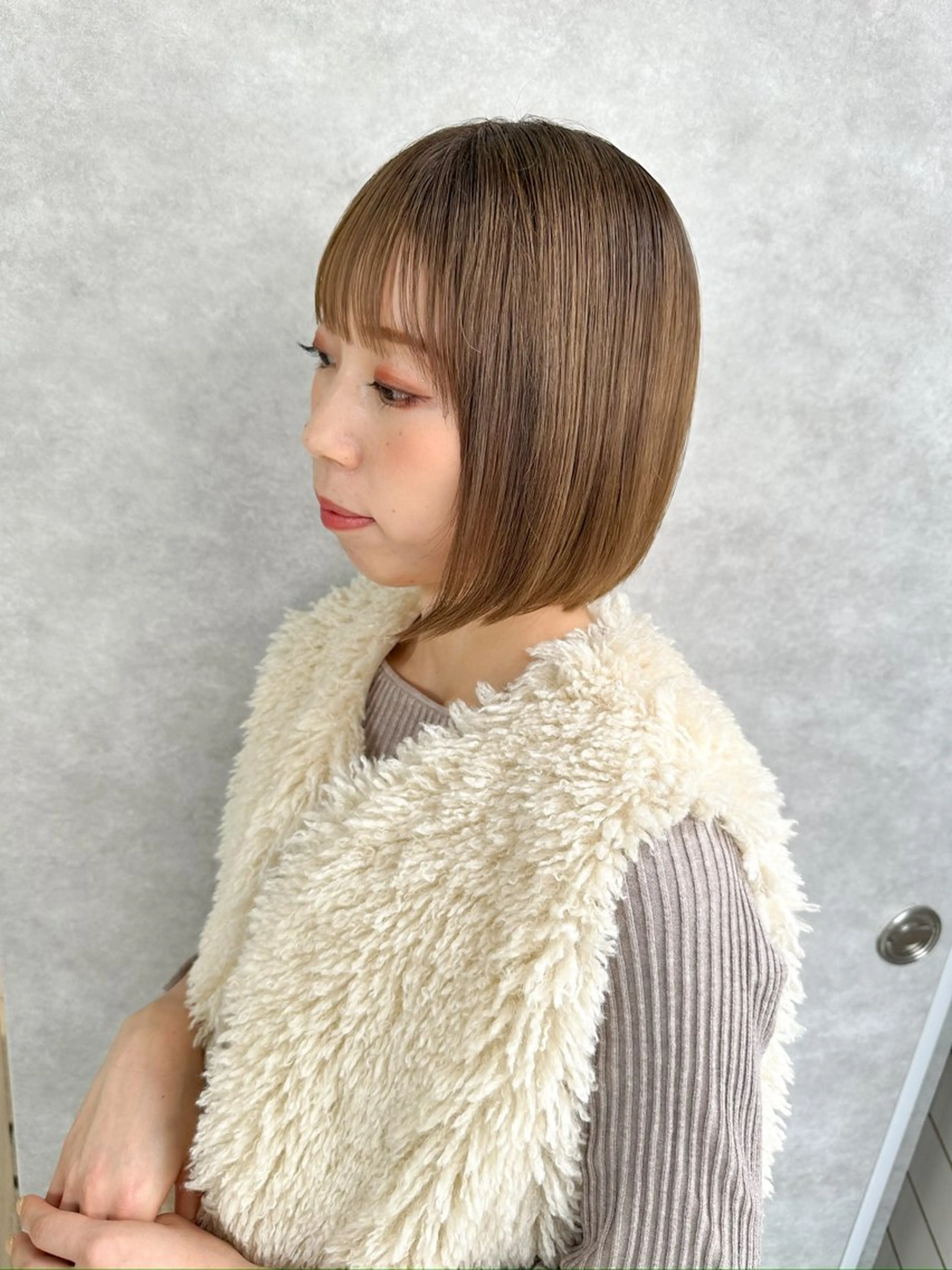 ミディアム カラー ヘアカラー トリートメント 美髪⭐︎髪質改善 井上　康司のヘアスタイル