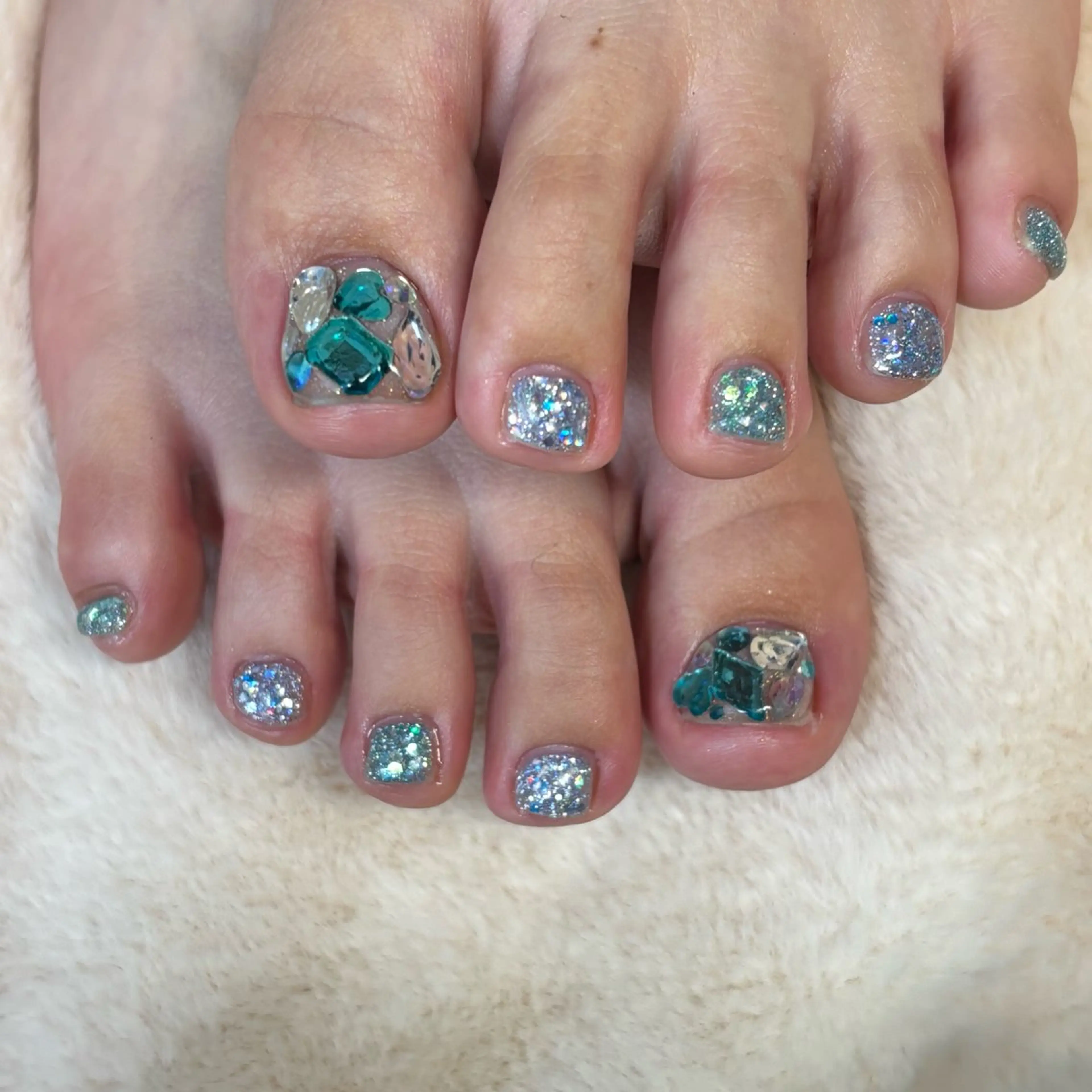 ネイル es nailのネイルデザイン