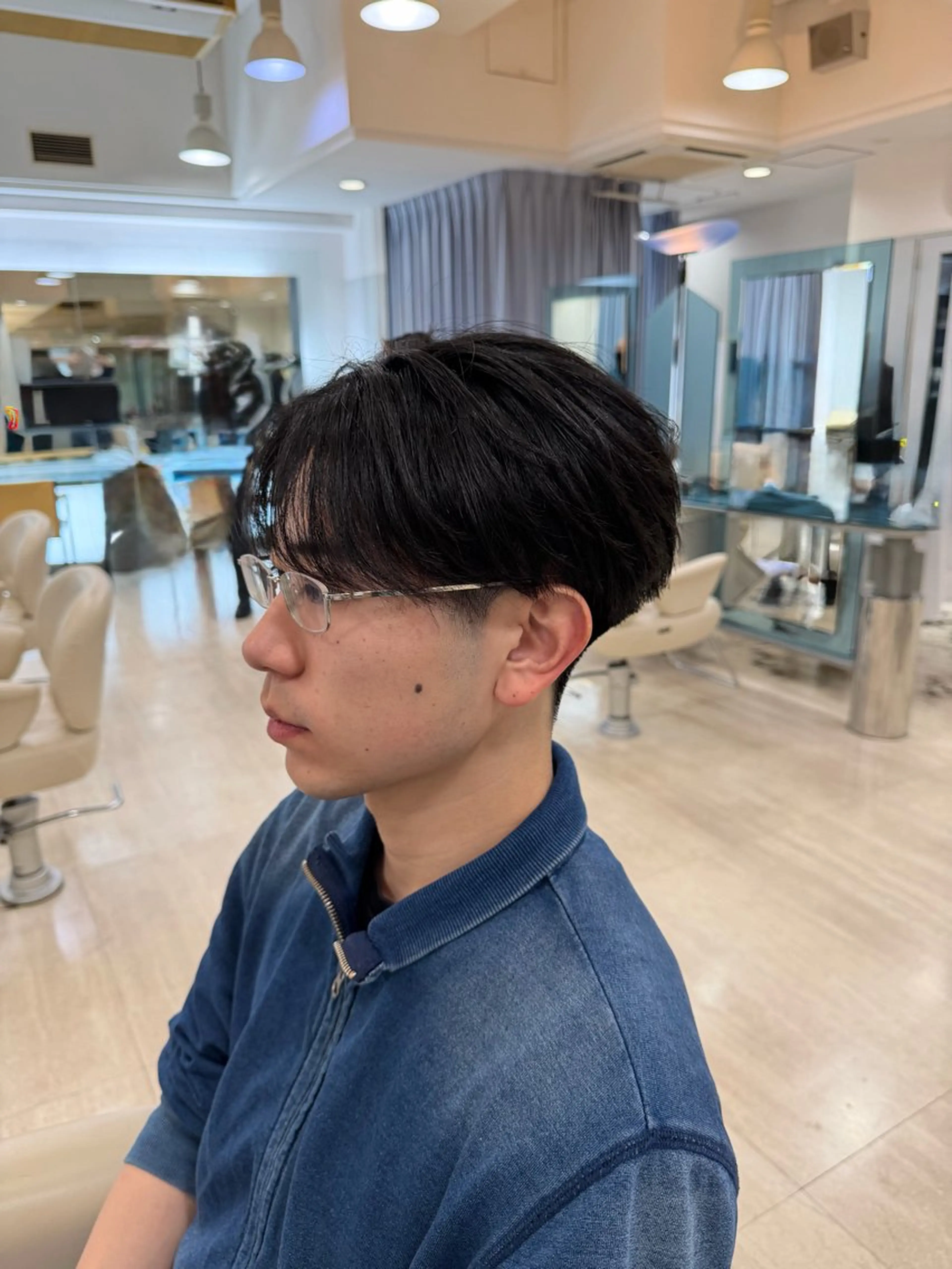 ショート 出戸 雄大のヘアスタイル