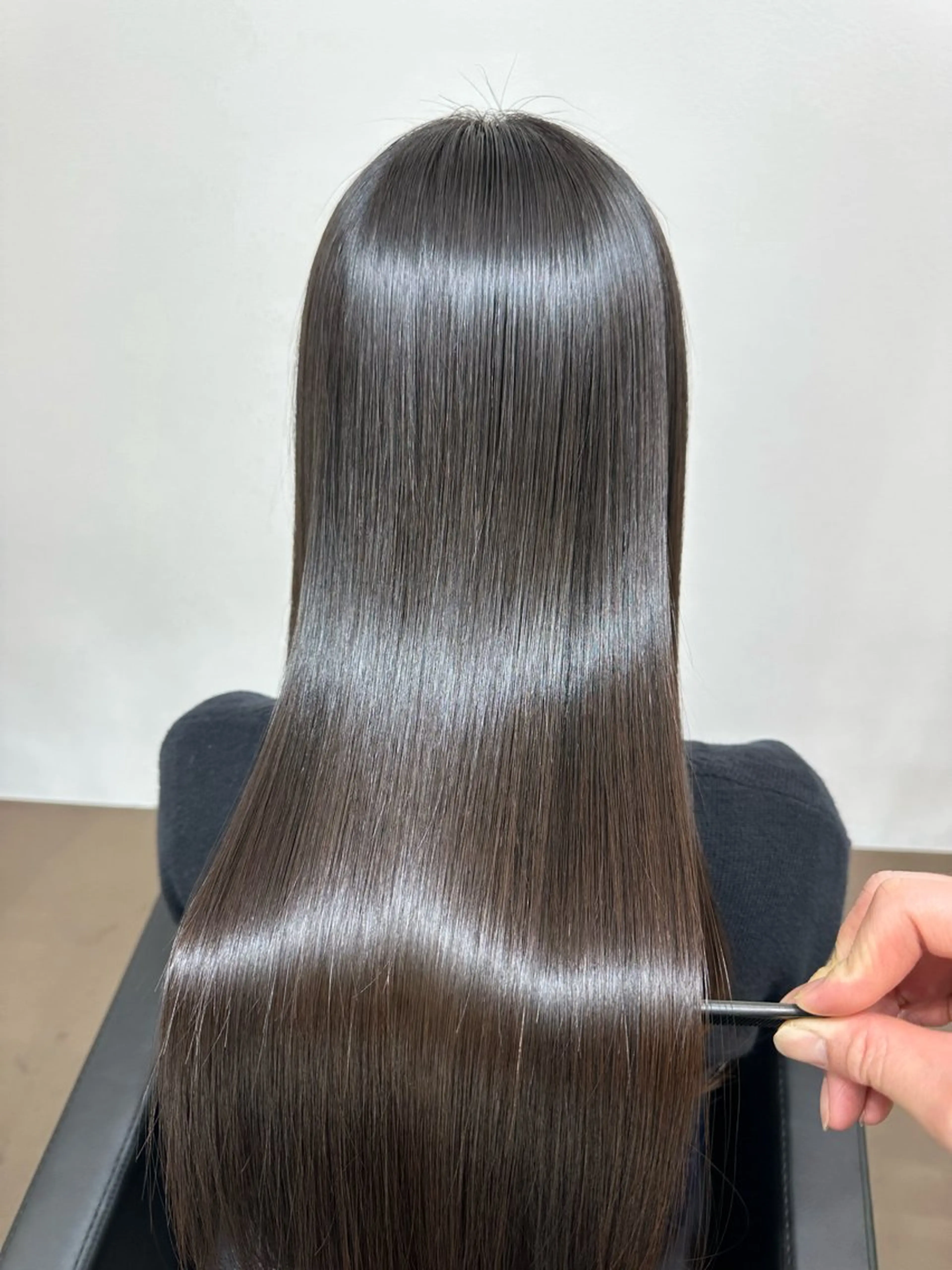 ロング 縮毛矯正 トリートメント 川元 春奈のヘアスタイル