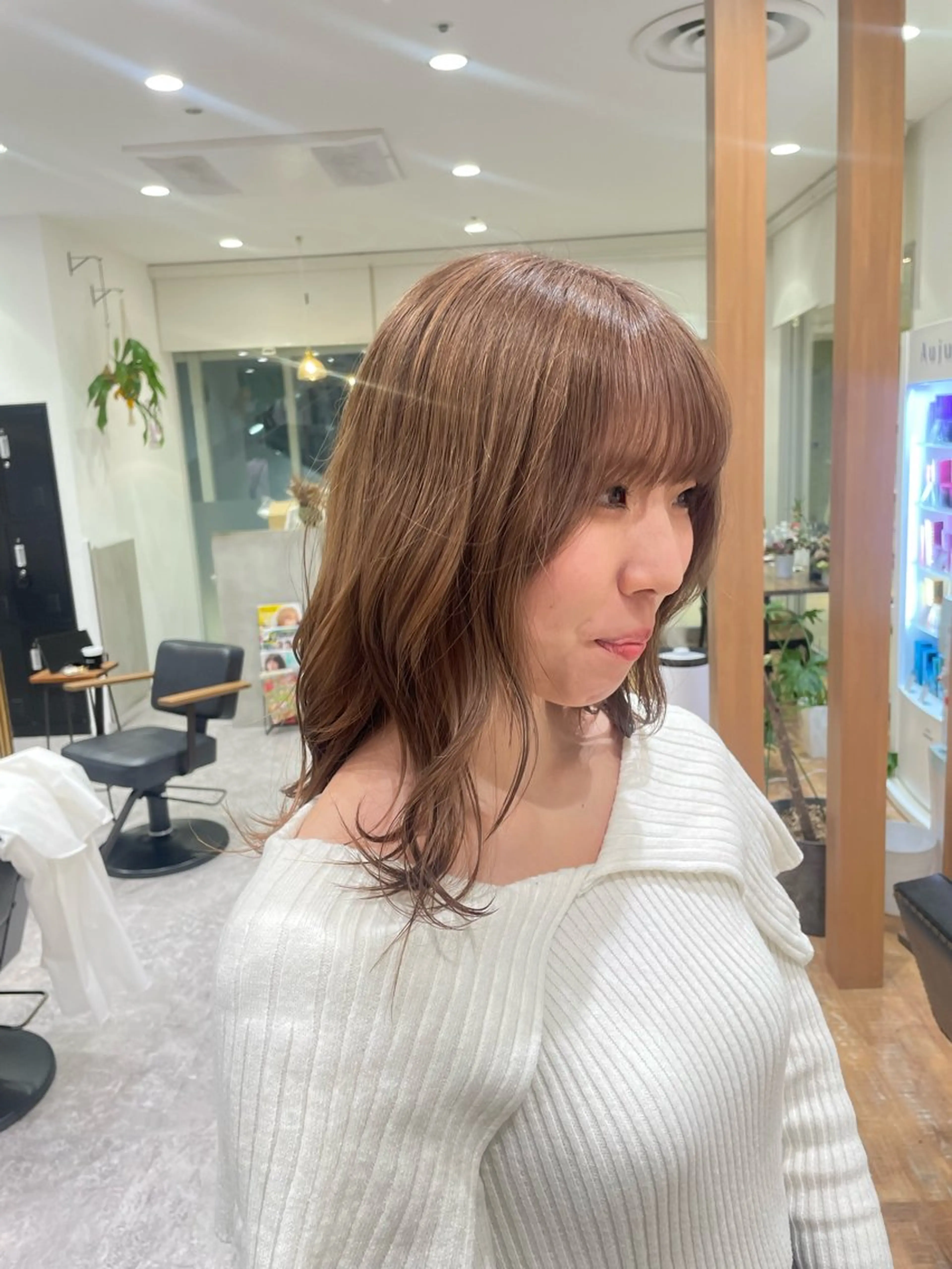 セミロング カラー 矯正パーマ、ベージュ ボブカット🫧のヘアスタイル