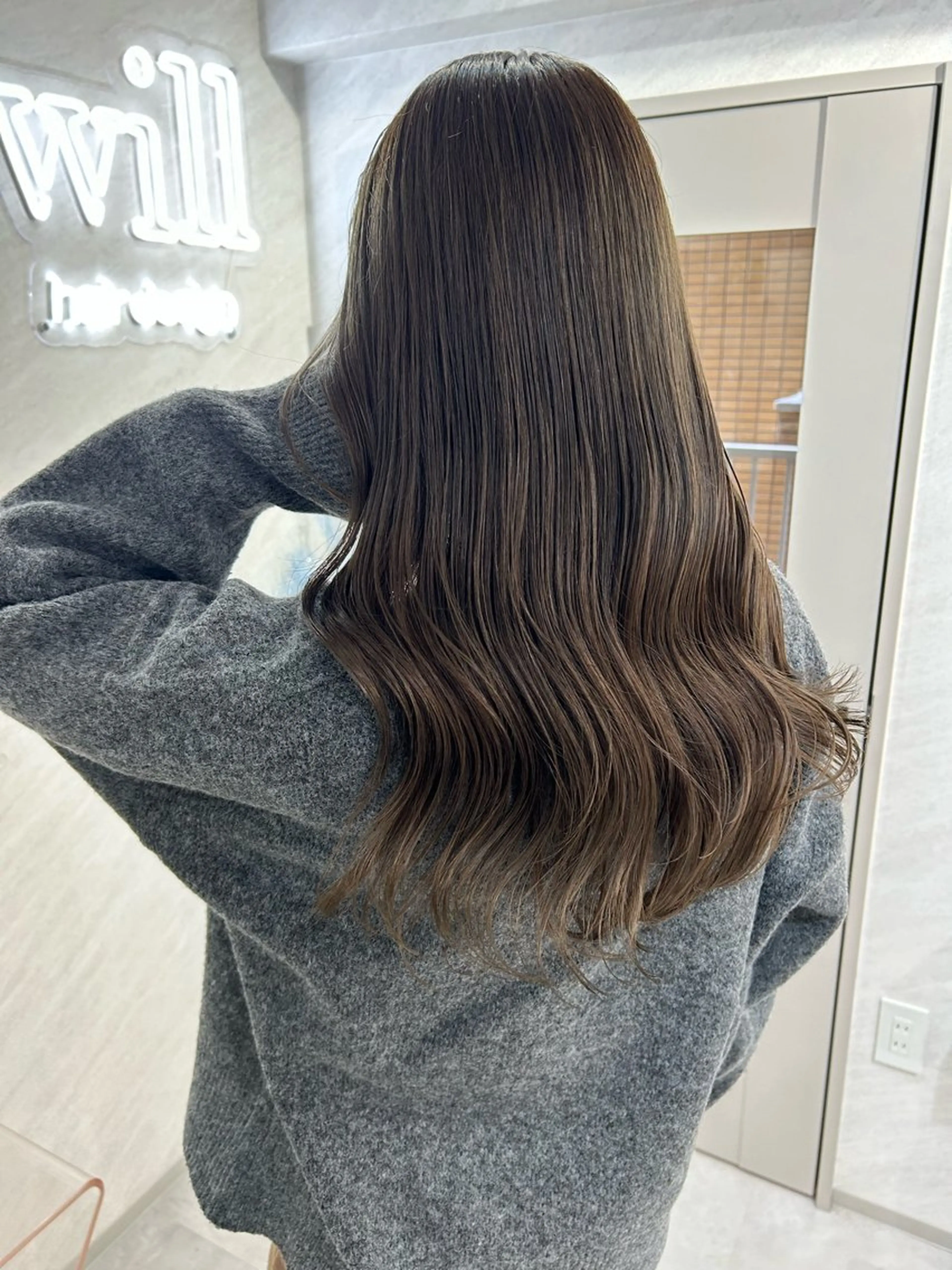 ロング カラー カット ヘアカラー トリートメント 髪質改善will hairdesignのヘアスタイル