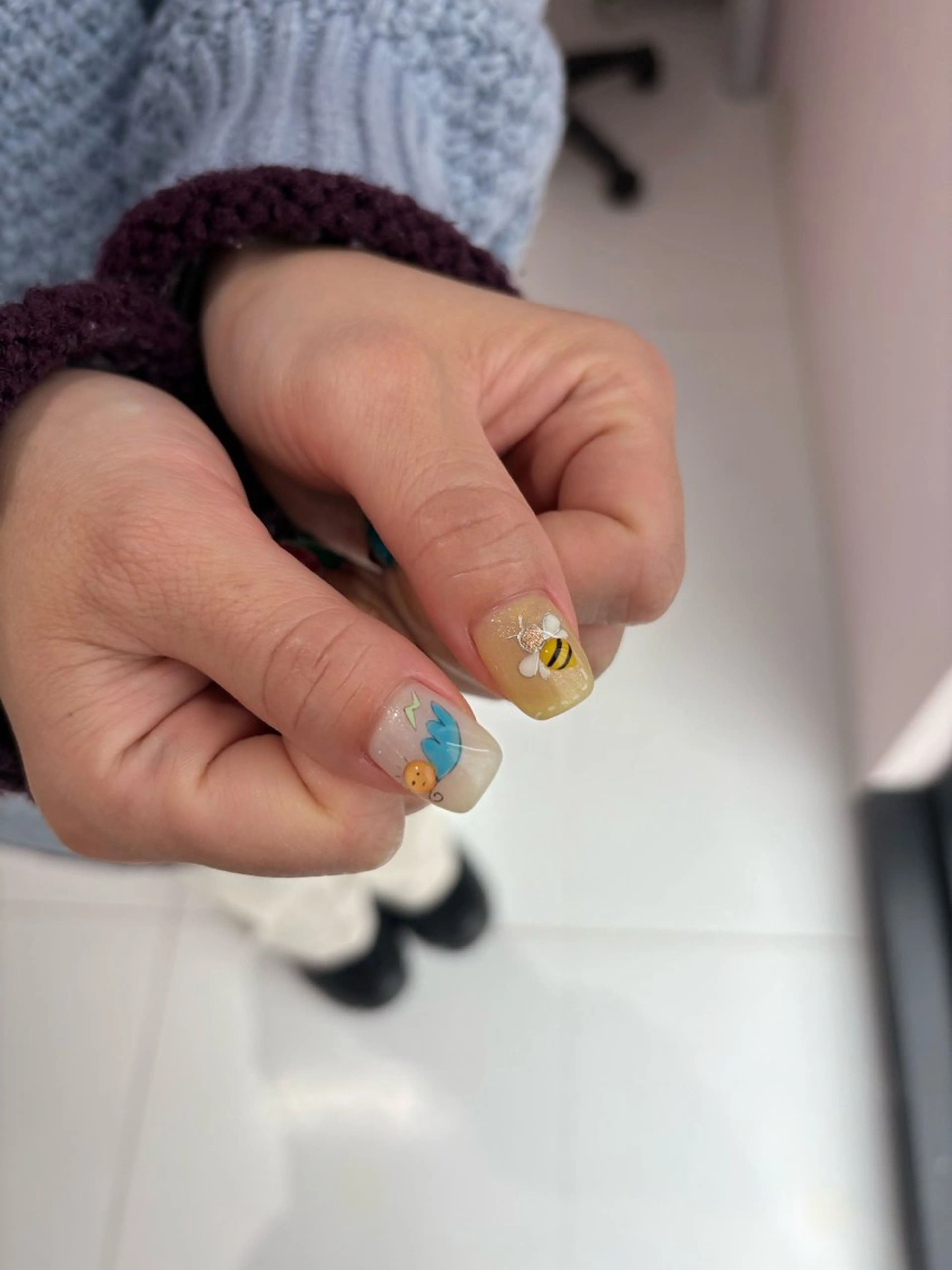 ミディアム ハンドネイル Clala Ayumiのネイルデザイン