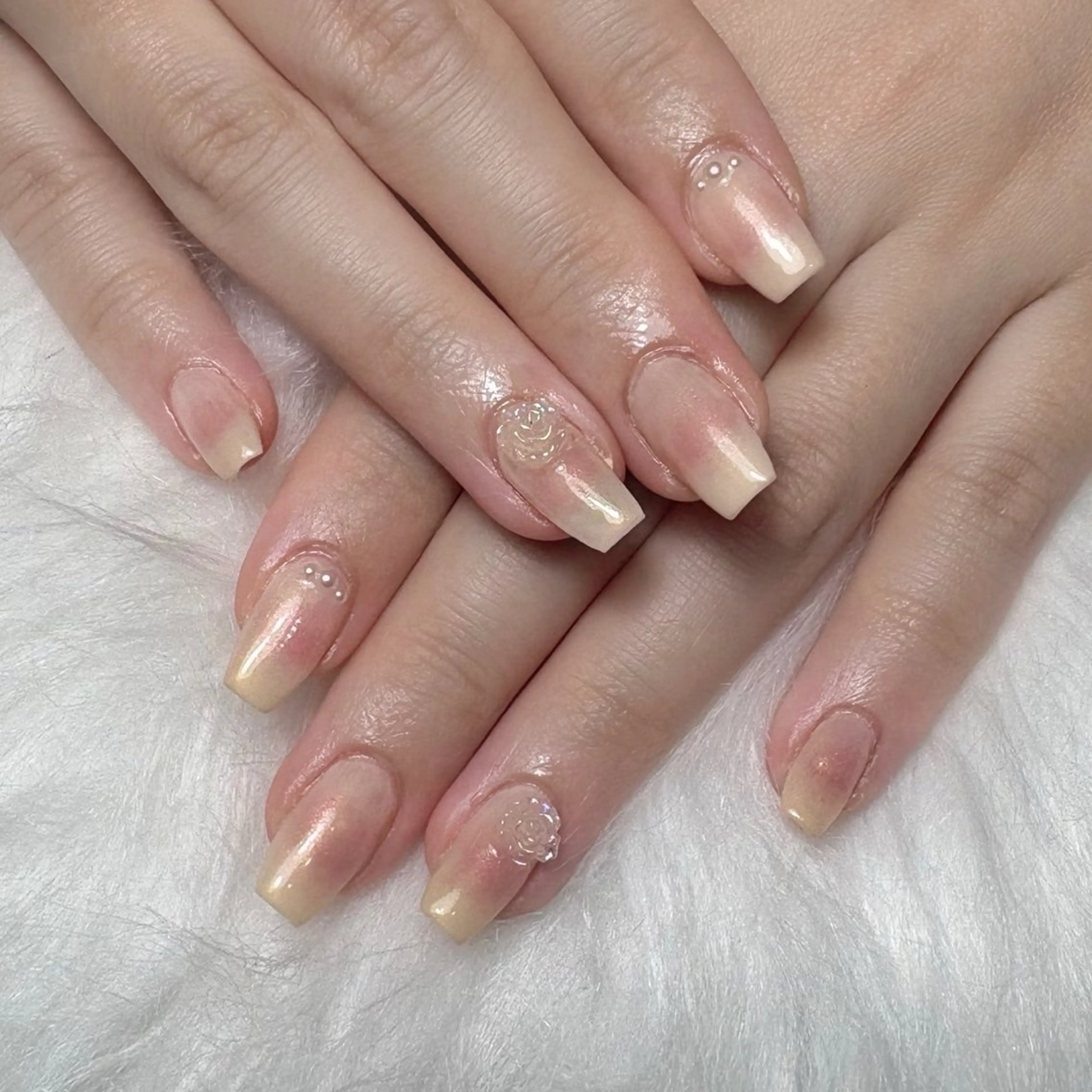 ネイル チークネイル nail salon Anela🪽🫧のネイルデザイン