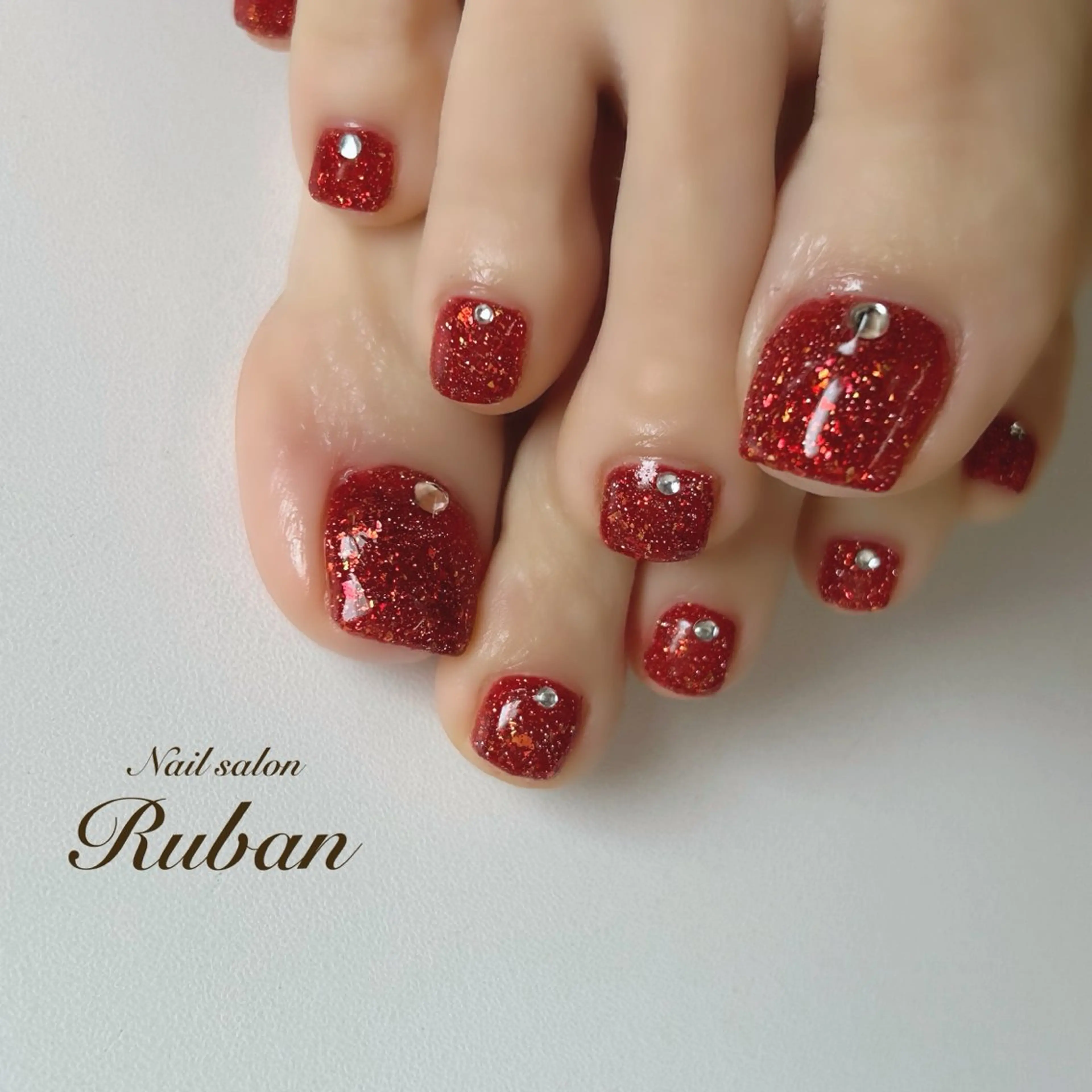ネイル フラッシュネイル フットネイル ジェルネイル ワンカラーネイル Nail salon Rubanのネイルデザイン